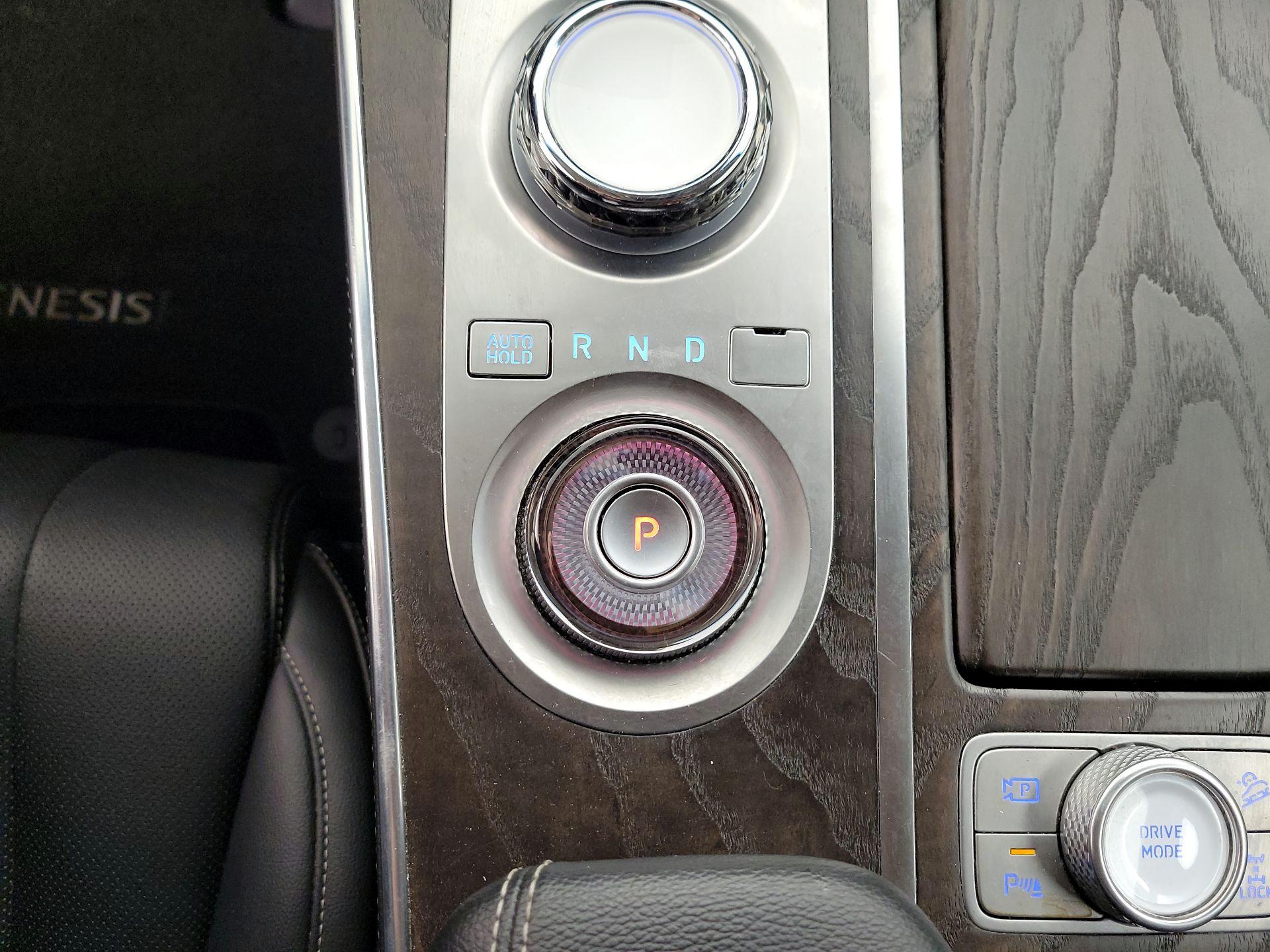 Thumbnail: 2024 Genesis GV80 - 17