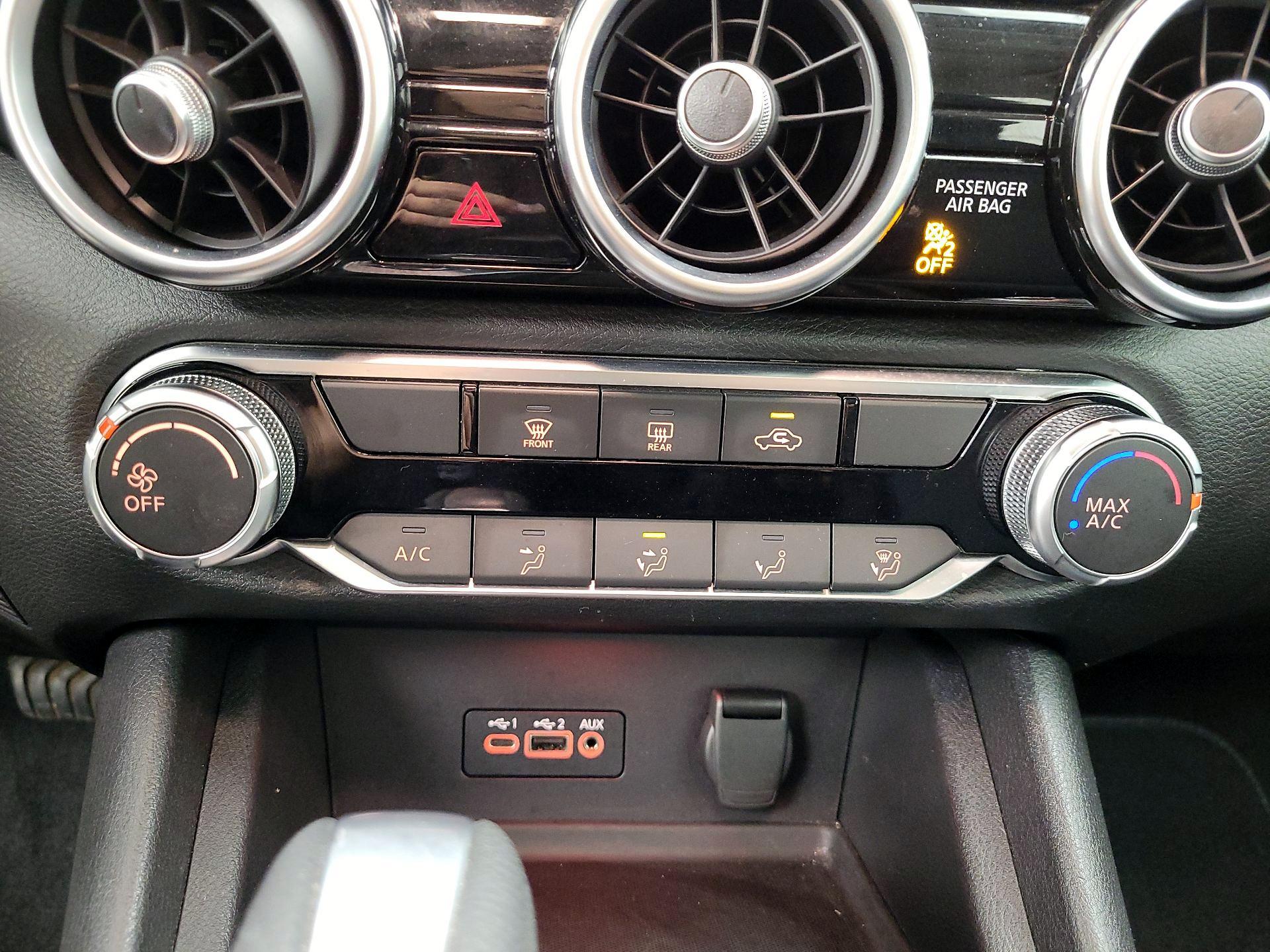 Thumbnail: 2023 Nissan Sentra - 16