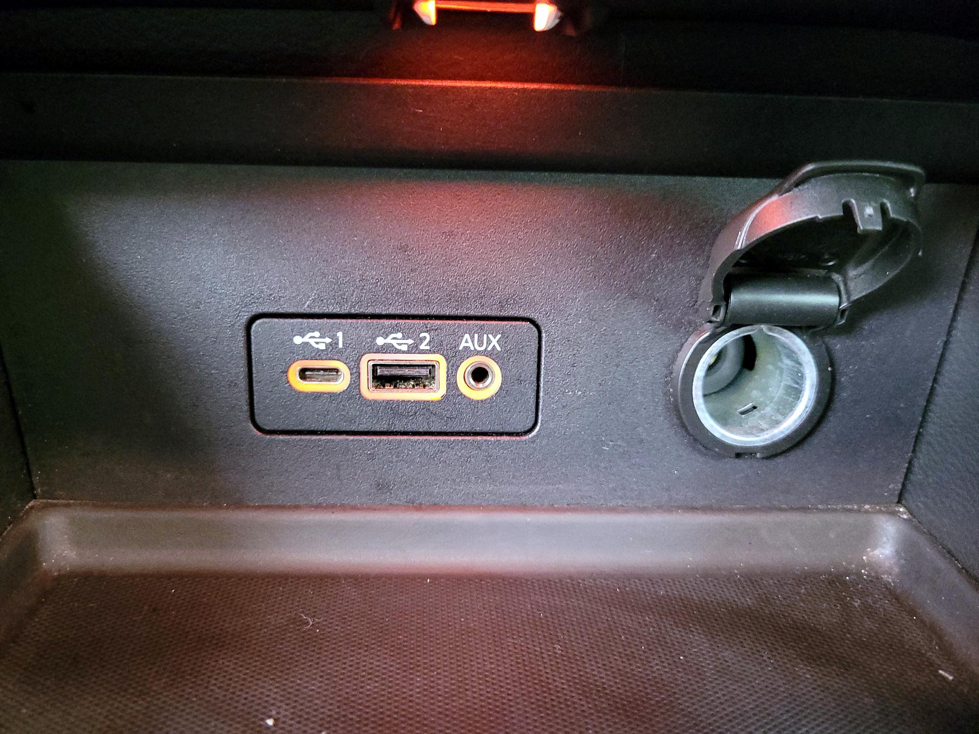 Thumbnail: 2023 Nissan Sentra - 18