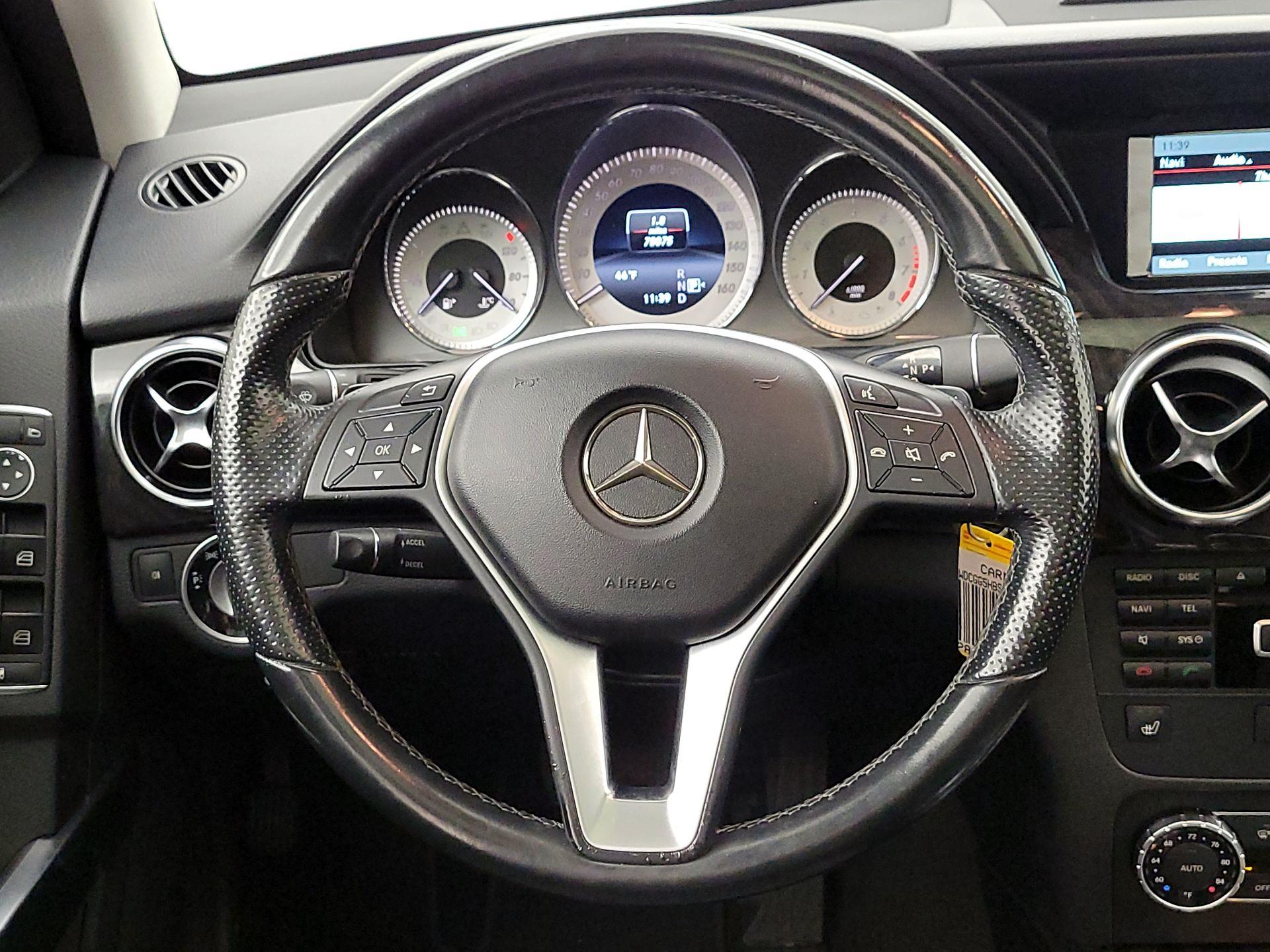 Thumbnail: 2015 Mercedes-Benz GLK - 10