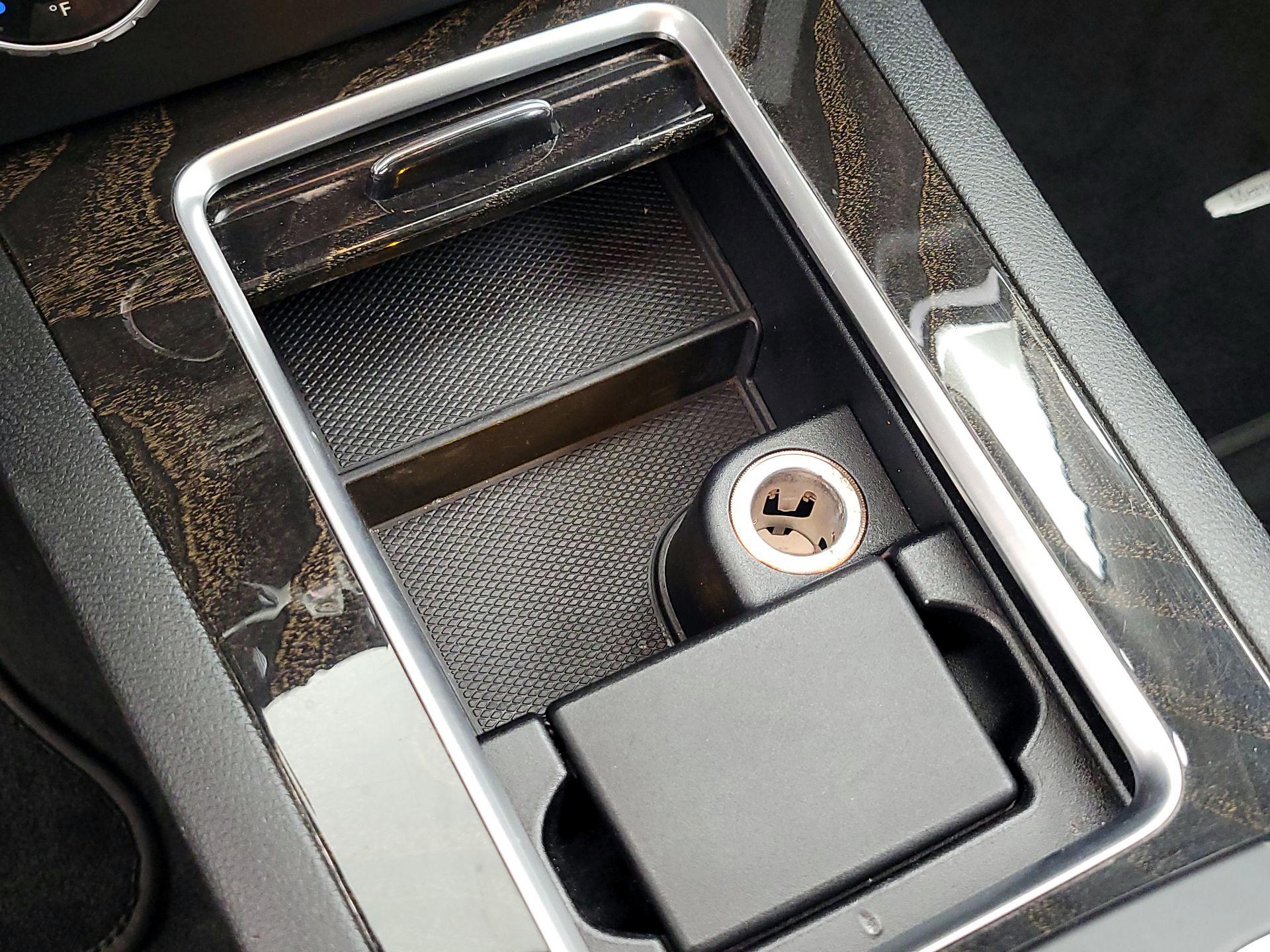 Thumbnail: 2015 Mercedes-Benz GLK - 17