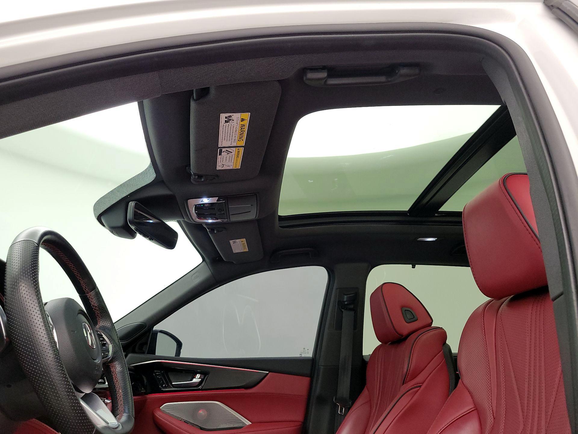 Thumbnail: 2022 Acura MDX - 18