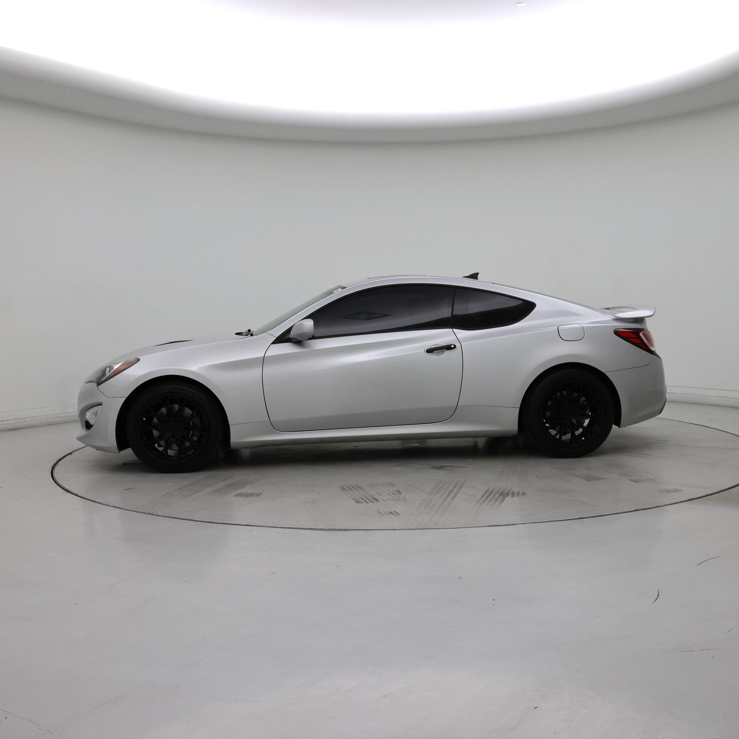 Thumbnail: 2014 Hyundai Genesis - 3