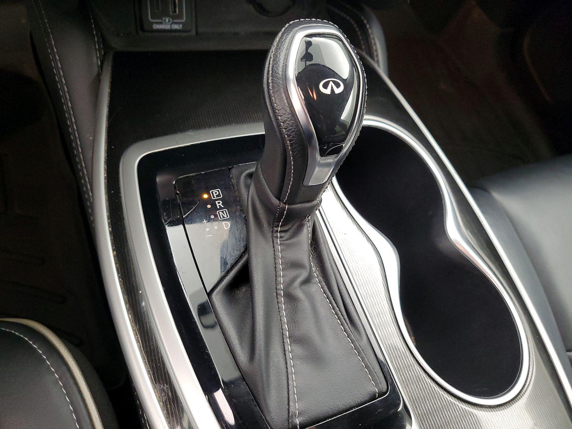 Thumbnail: 2019 INFINITI QX60 - 15