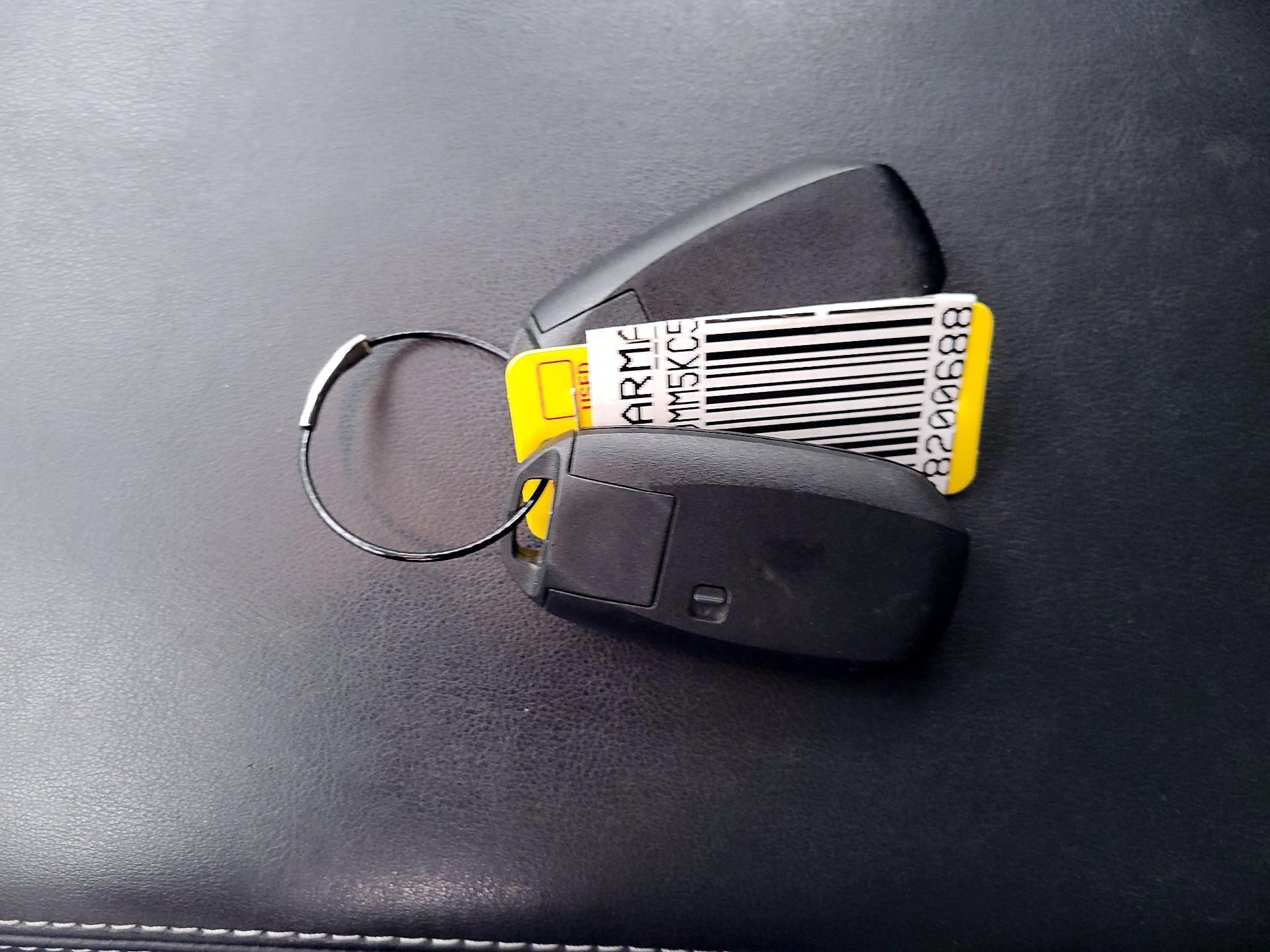 Thumbnail: 2019 INFINITI QX60 - 18