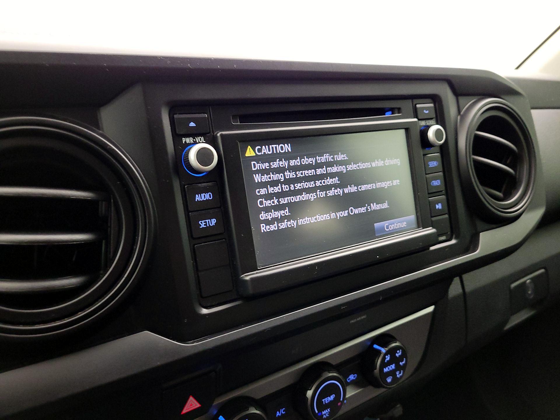 Thumbnail: 2019 Toyota Tacoma - 15