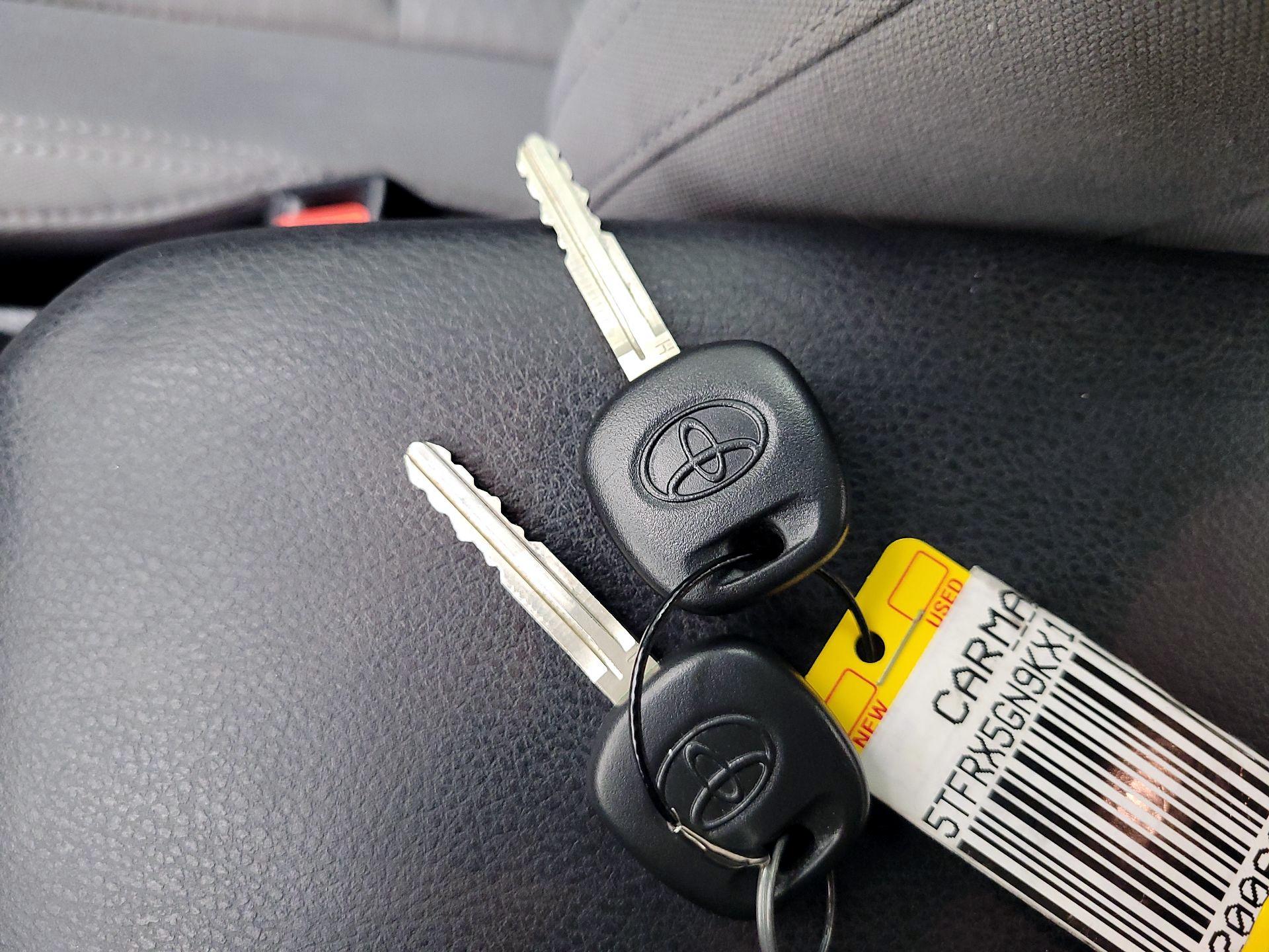 Thumbnail: 2019 Toyota Tacoma - 20