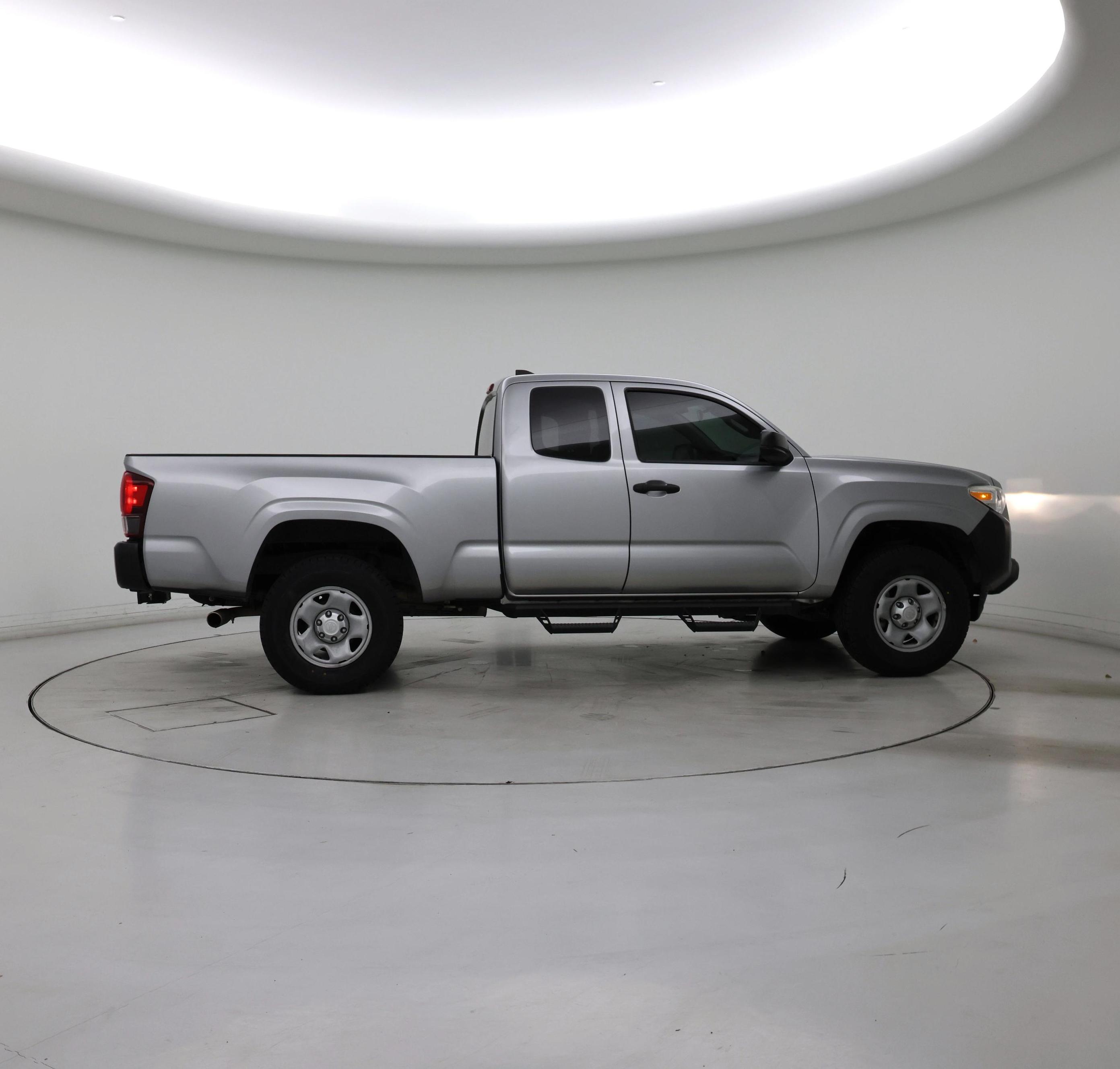 Thumbnail: 2019 Toyota Tacoma - 7