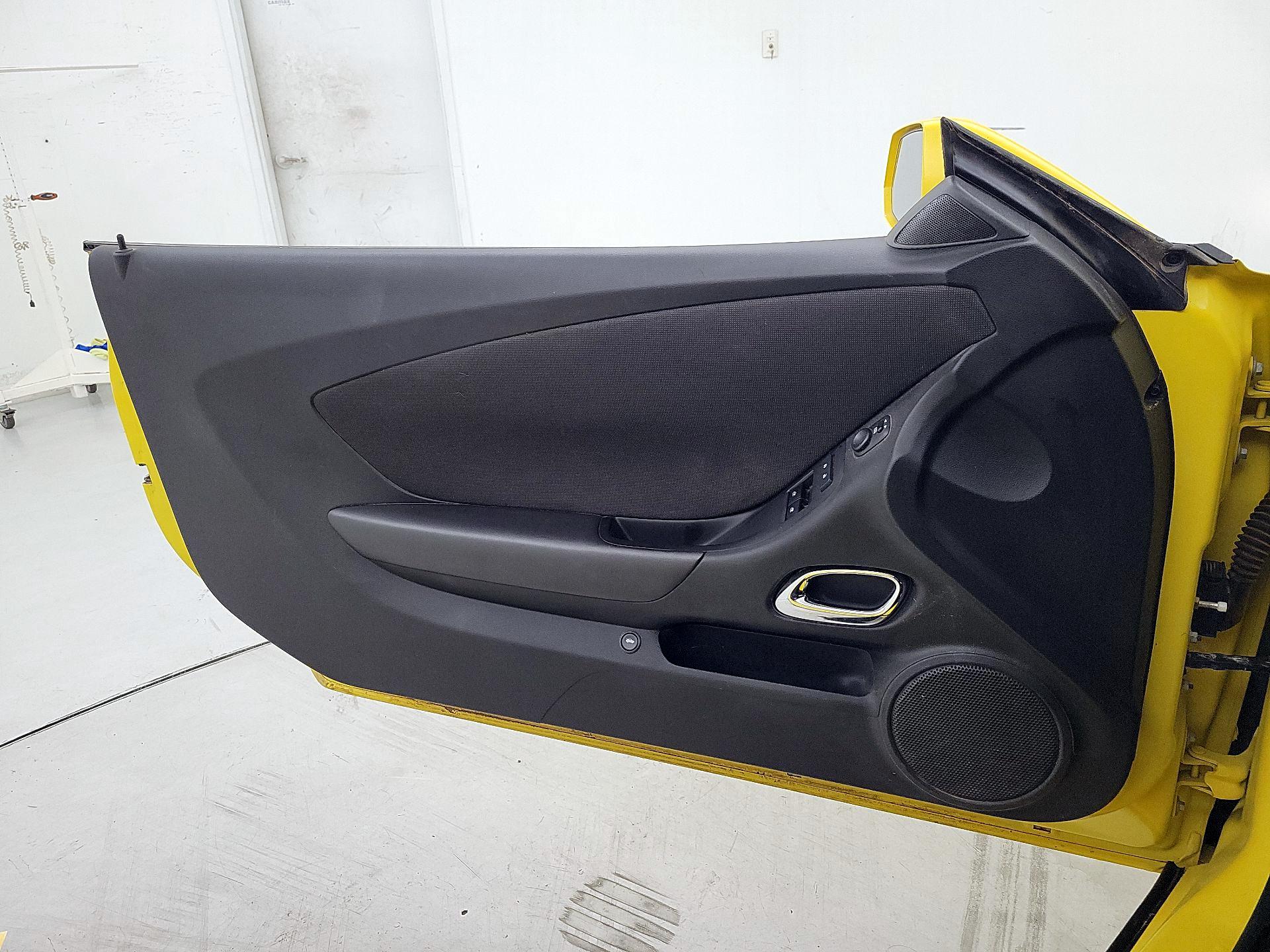 Thumbnail: 2014 Chevrolet Camaro - 12