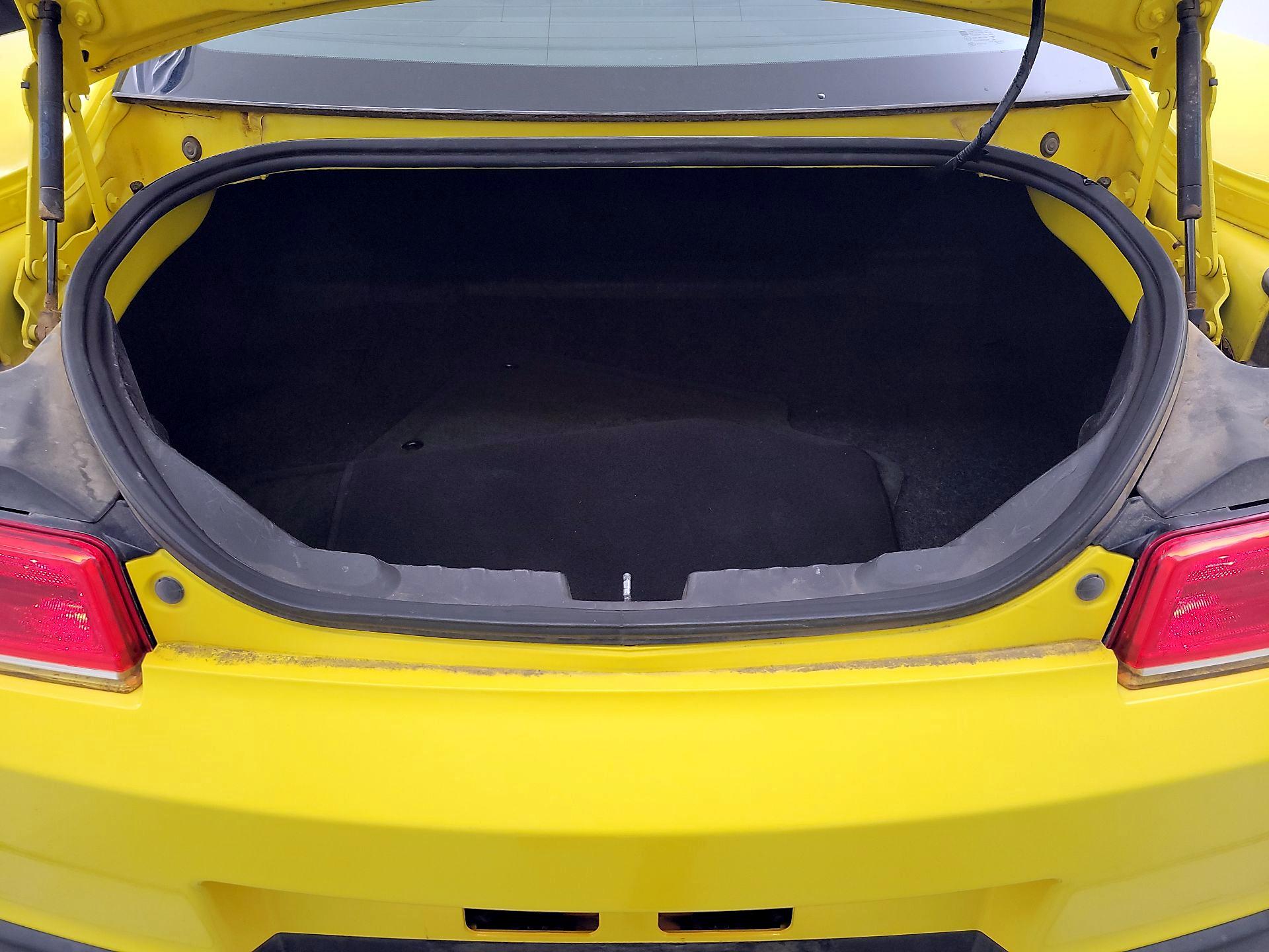 Thumbnail: 2014 Chevrolet Camaro - 19