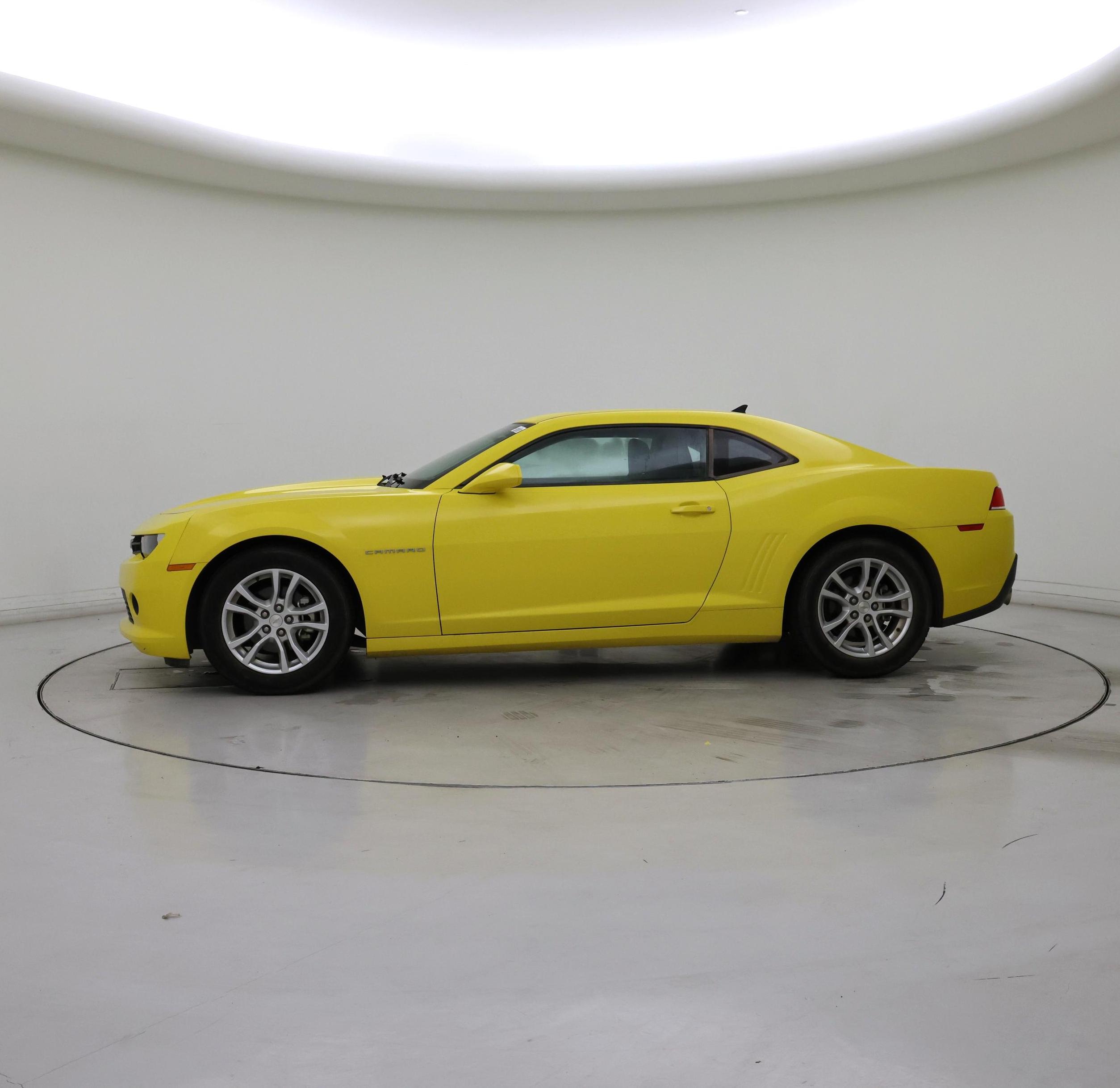 Thumbnail: 2014 Chevrolet Camaro - 3