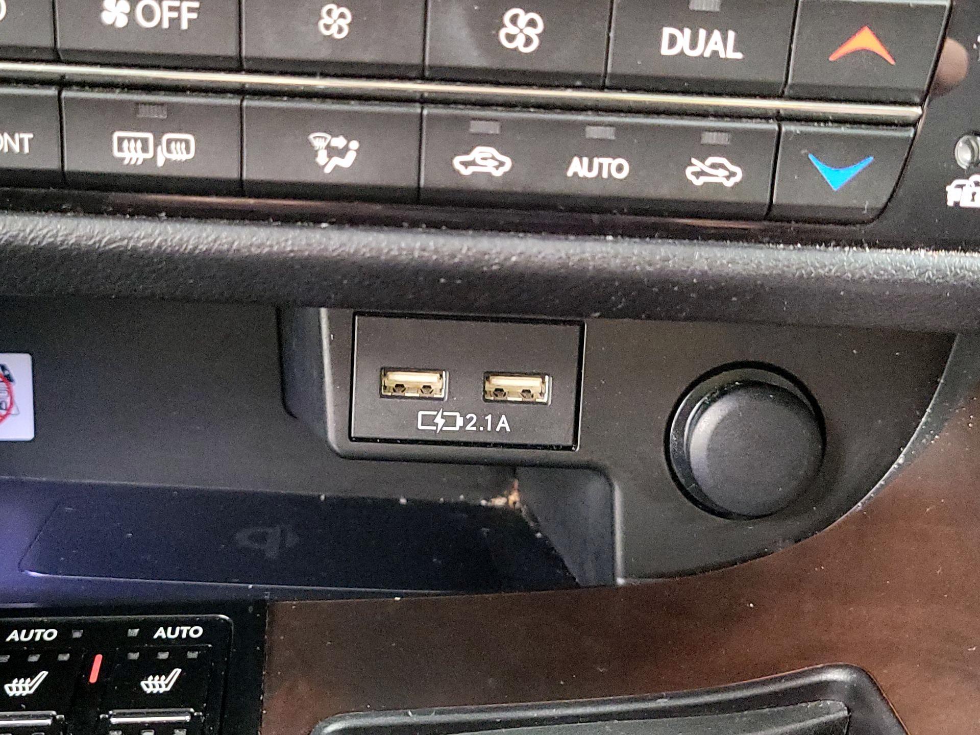 Thumbnail: 2021 Lexus RX - 19