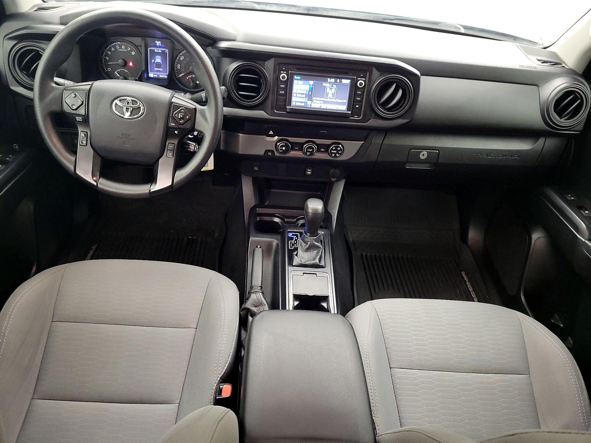 Thumbnail: 2019 Toyota Tacoma - 9