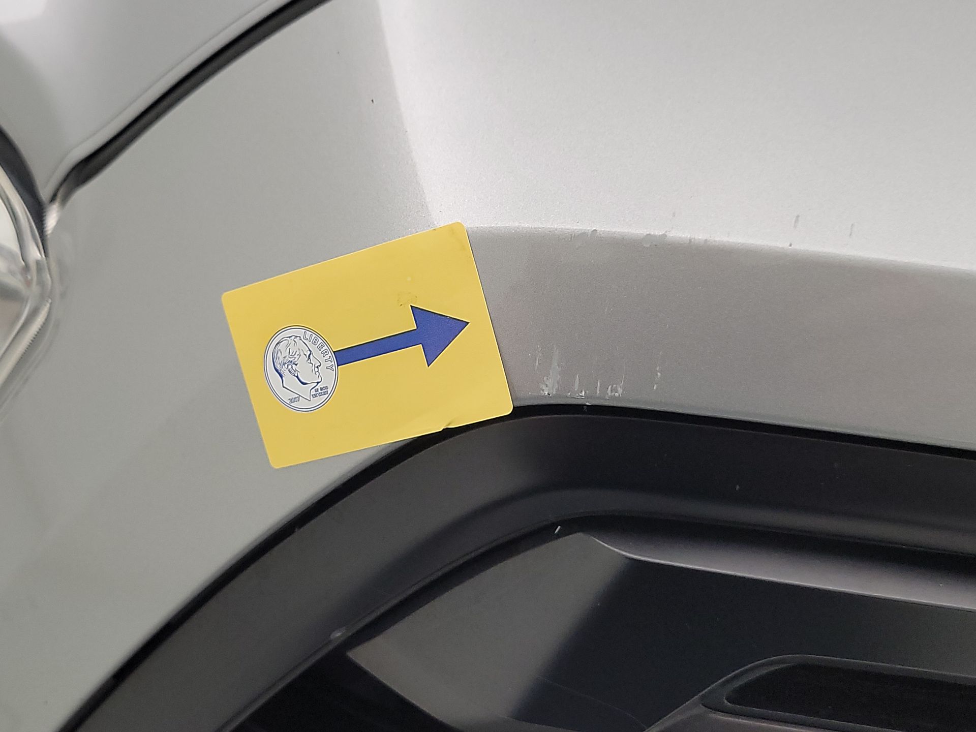 Thumbnail: 2019 Toyota Tacoma - 19