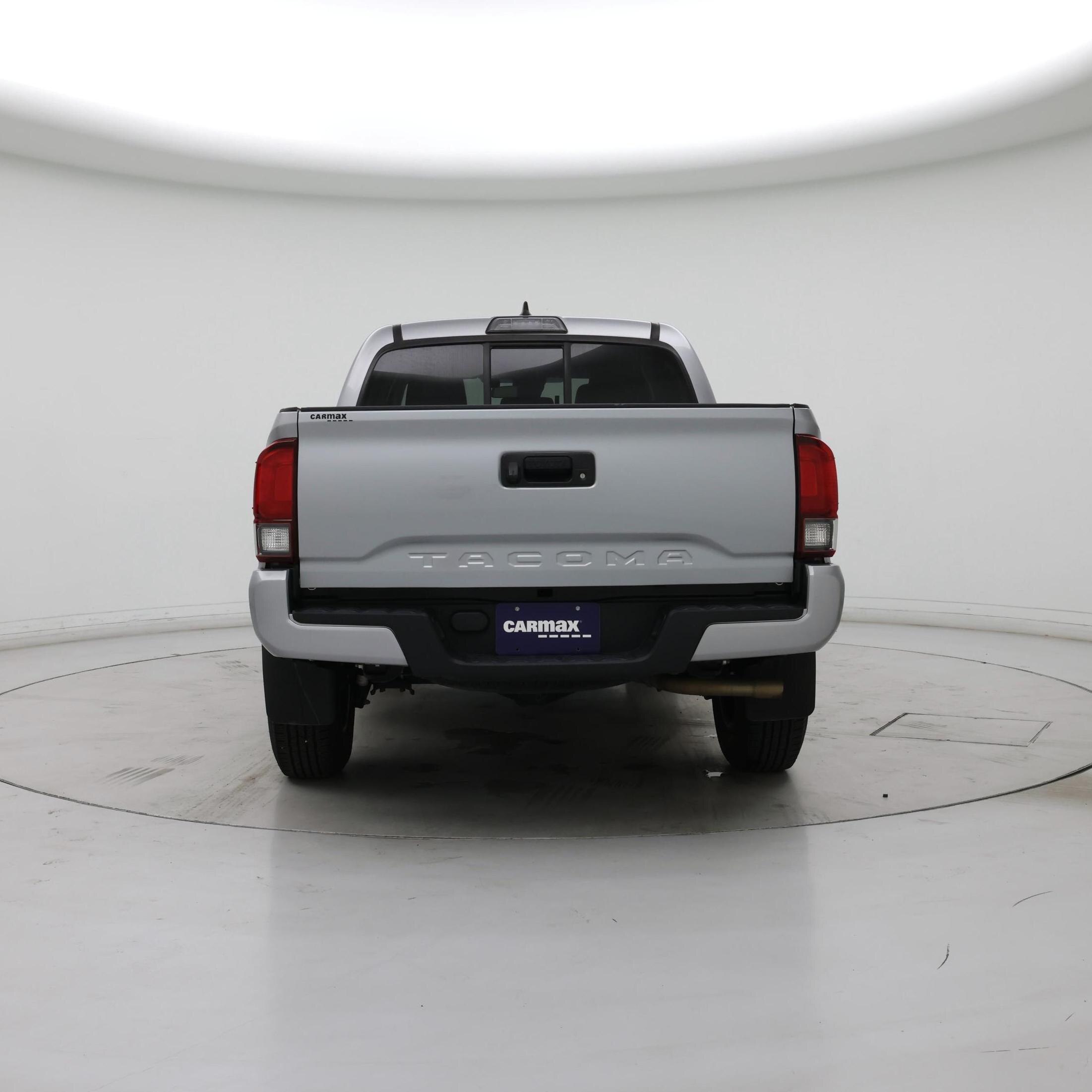 Thumbnail: 2019 Toyota Tacoma - 6