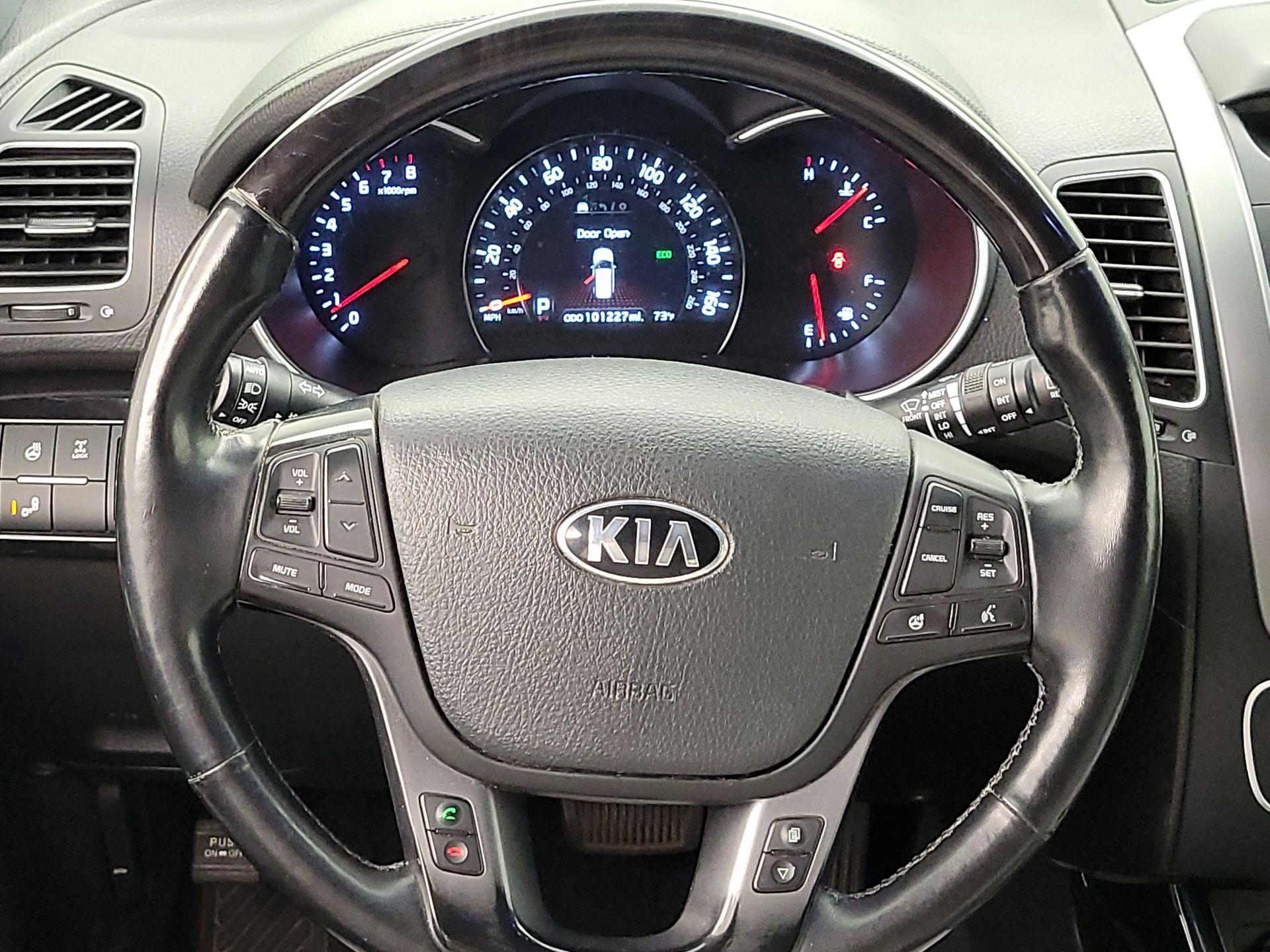 Thumbnail: 2014 Kia Sorento - 10