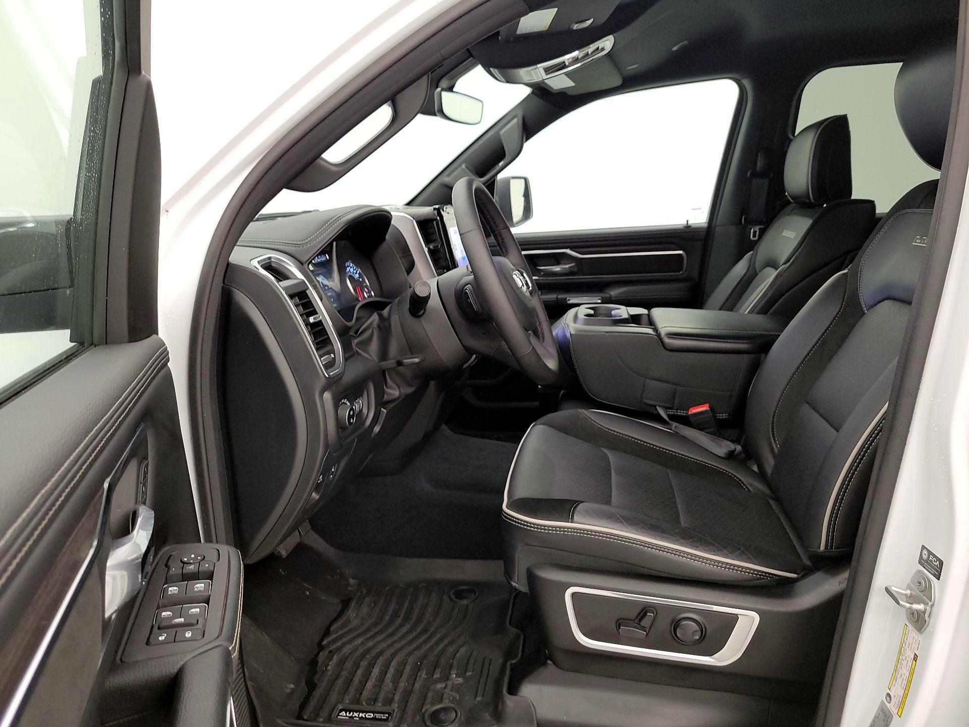 Thumbnail: 2025 RAM 1500 - 11