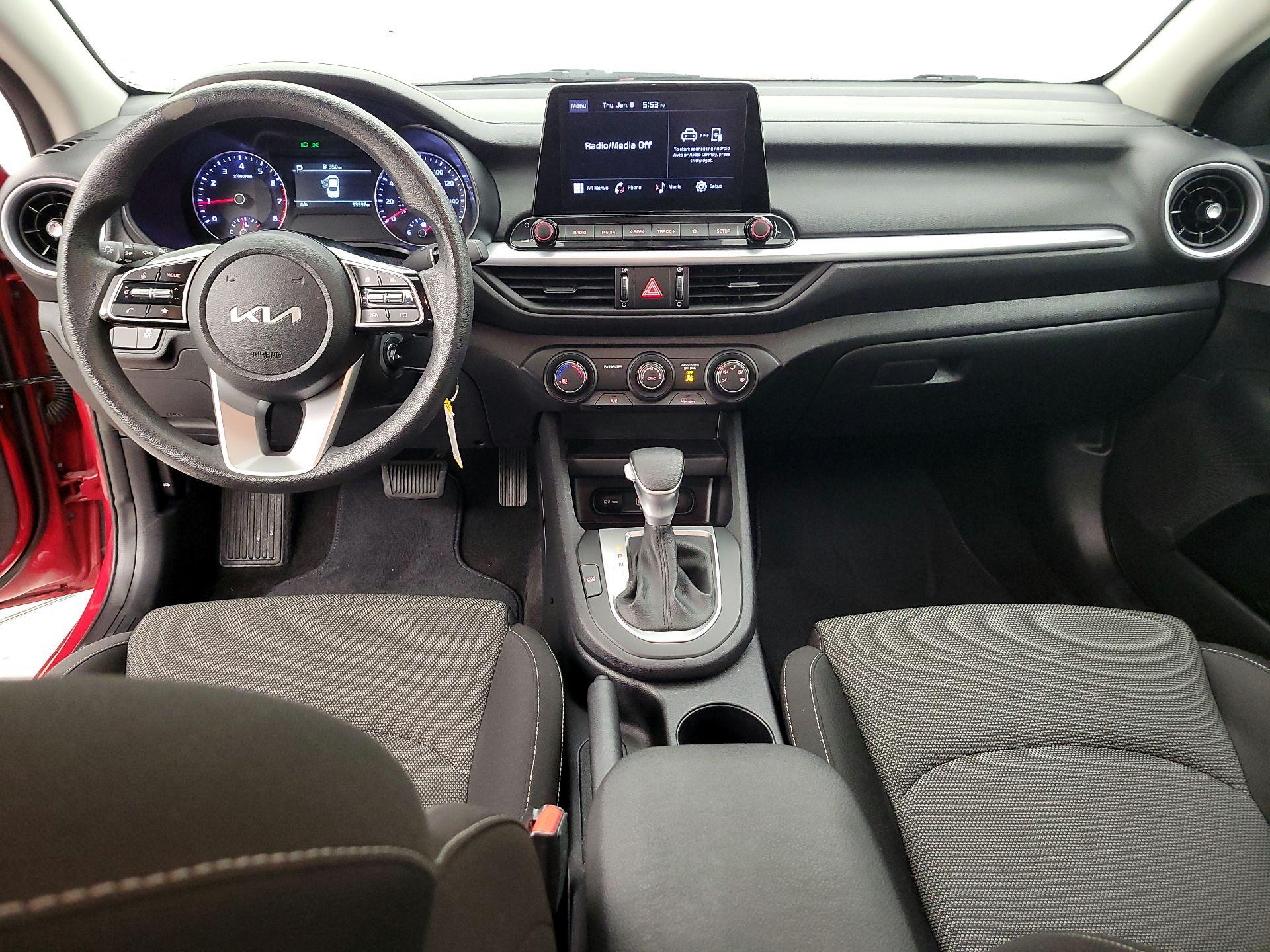 Thumbnail: 2024 Kia Forte - 9