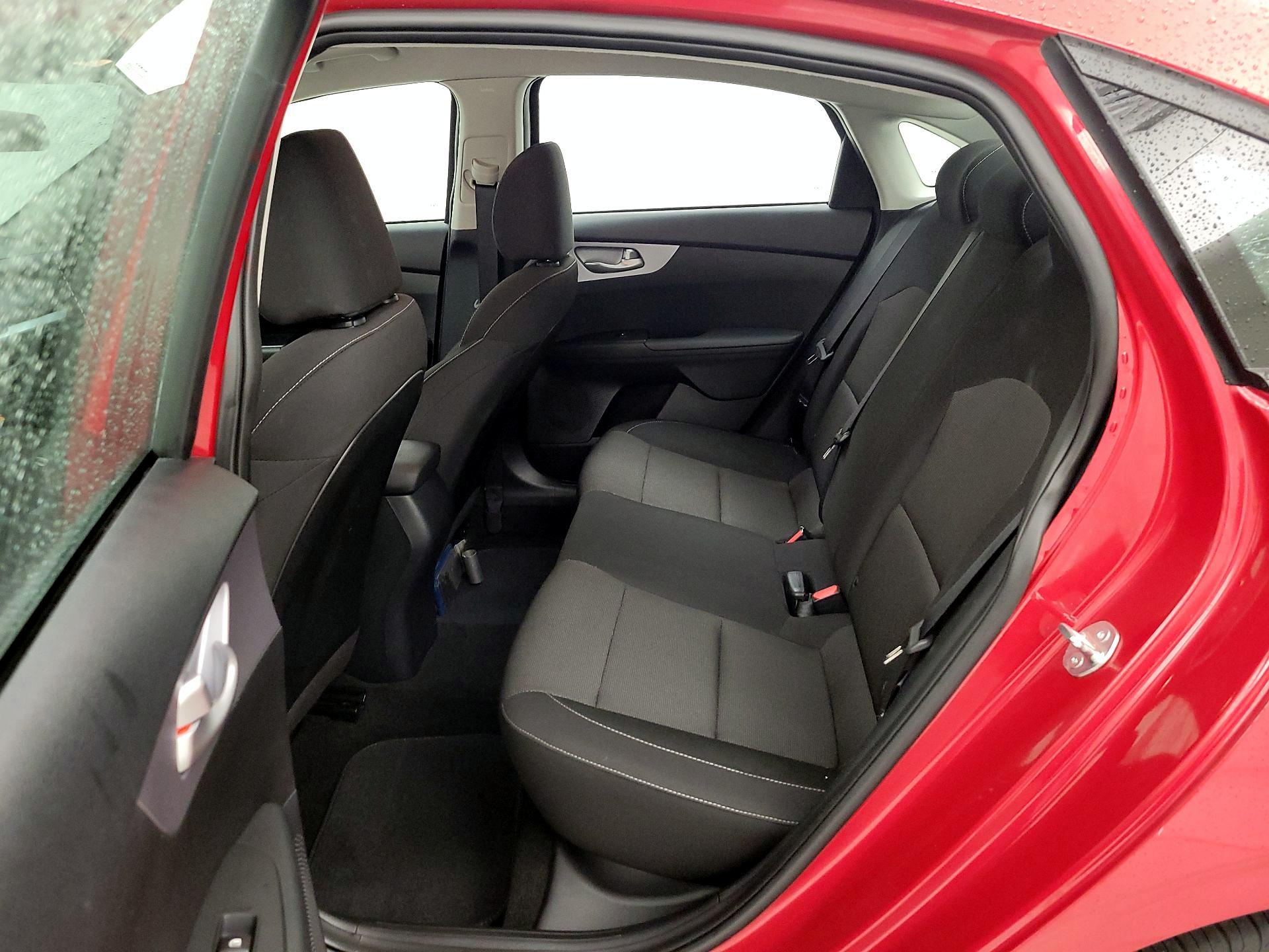 Thumbnail: 2024 Kia Forte - 18