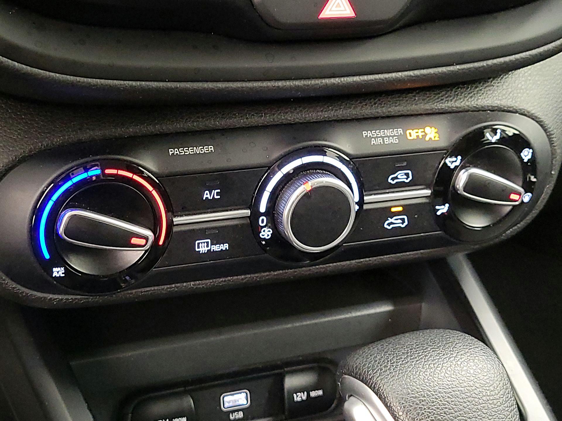 Thumbnail: 2024 Kia Soul - 16