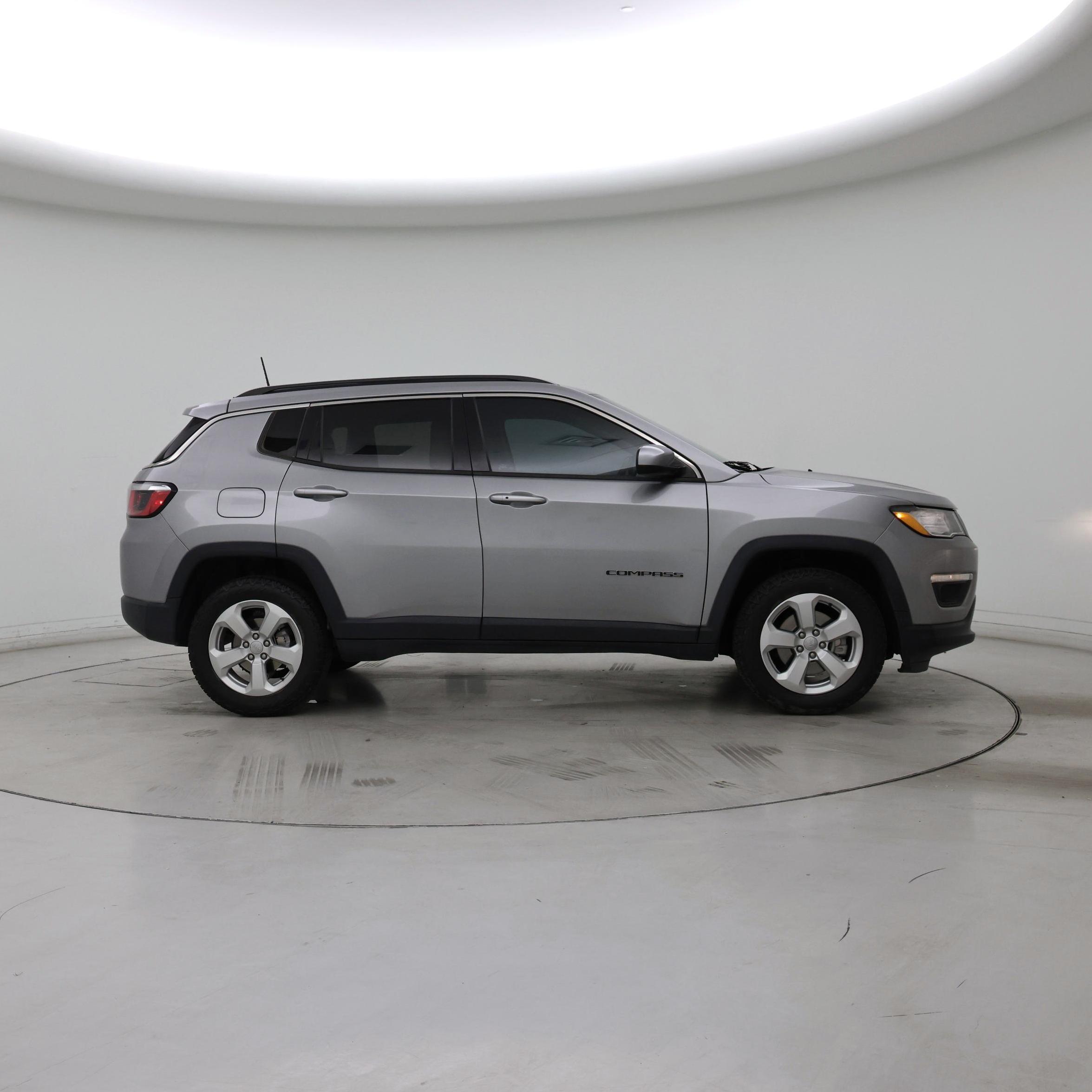 Thumbnail: 2020 Jeep Compass - 7