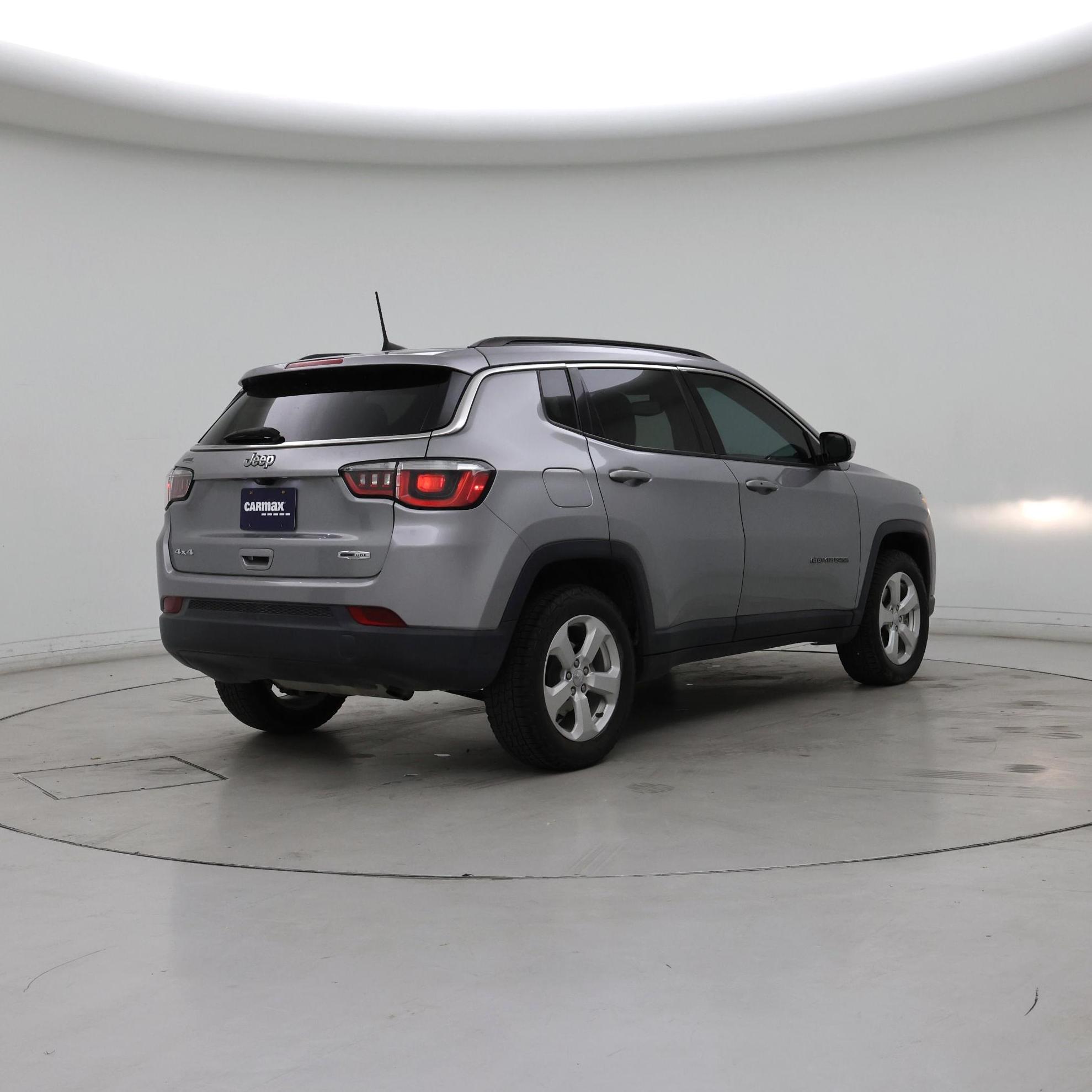 Thumbnail: 2020 Jeep Compass - 8