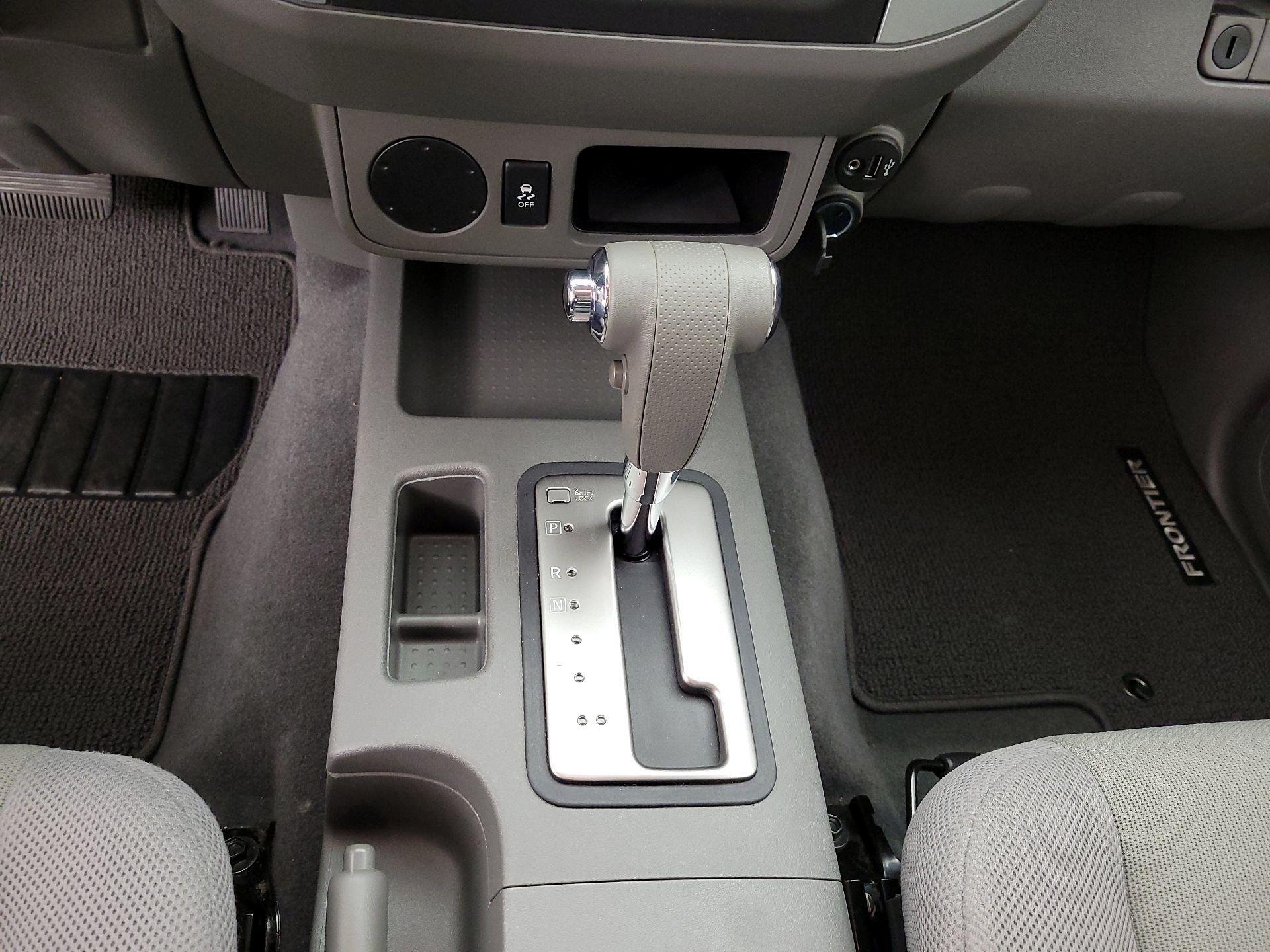 Thumbnail: 2019 Nissan Frontier - 17