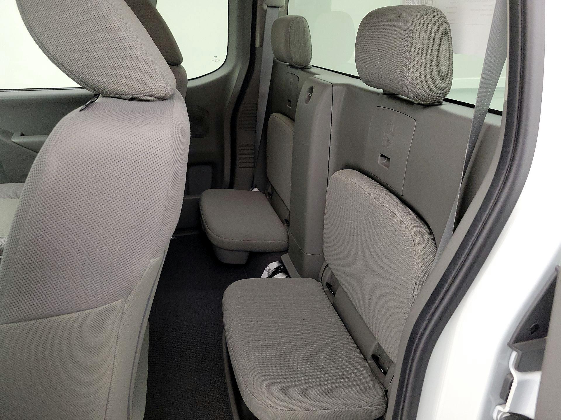 Thumbnail: 2019 Nissan Frontier - 19