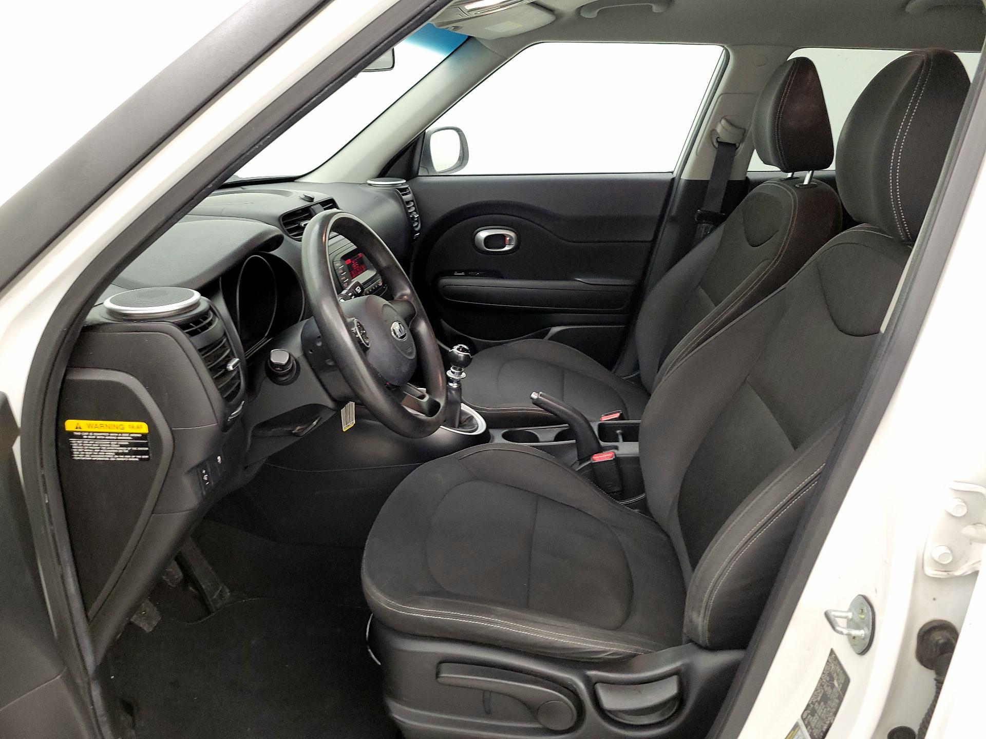 Thumbnail: 2015 Kia Soul - 11