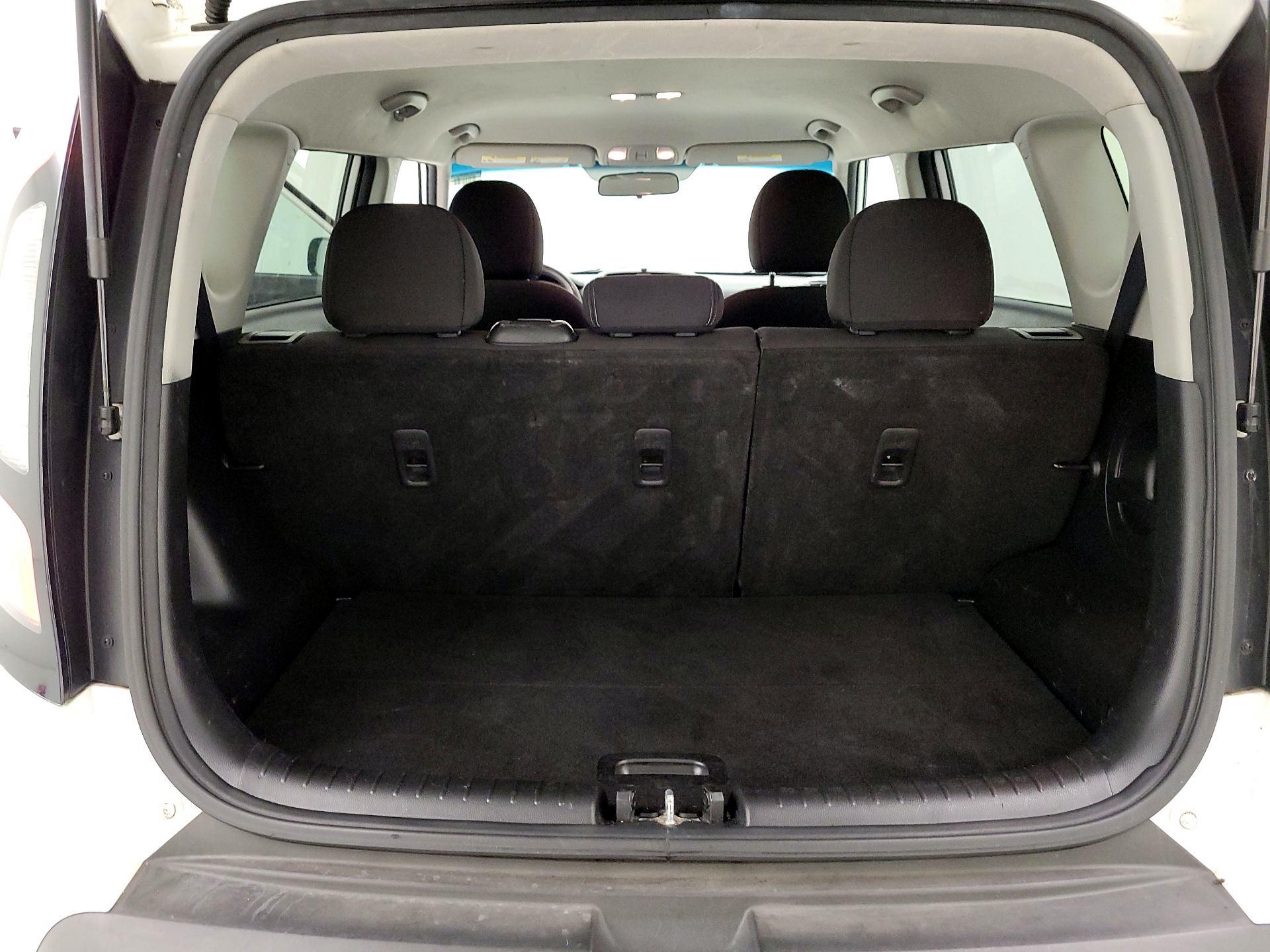 Thumbnail: 2015 Kia Soul - 19