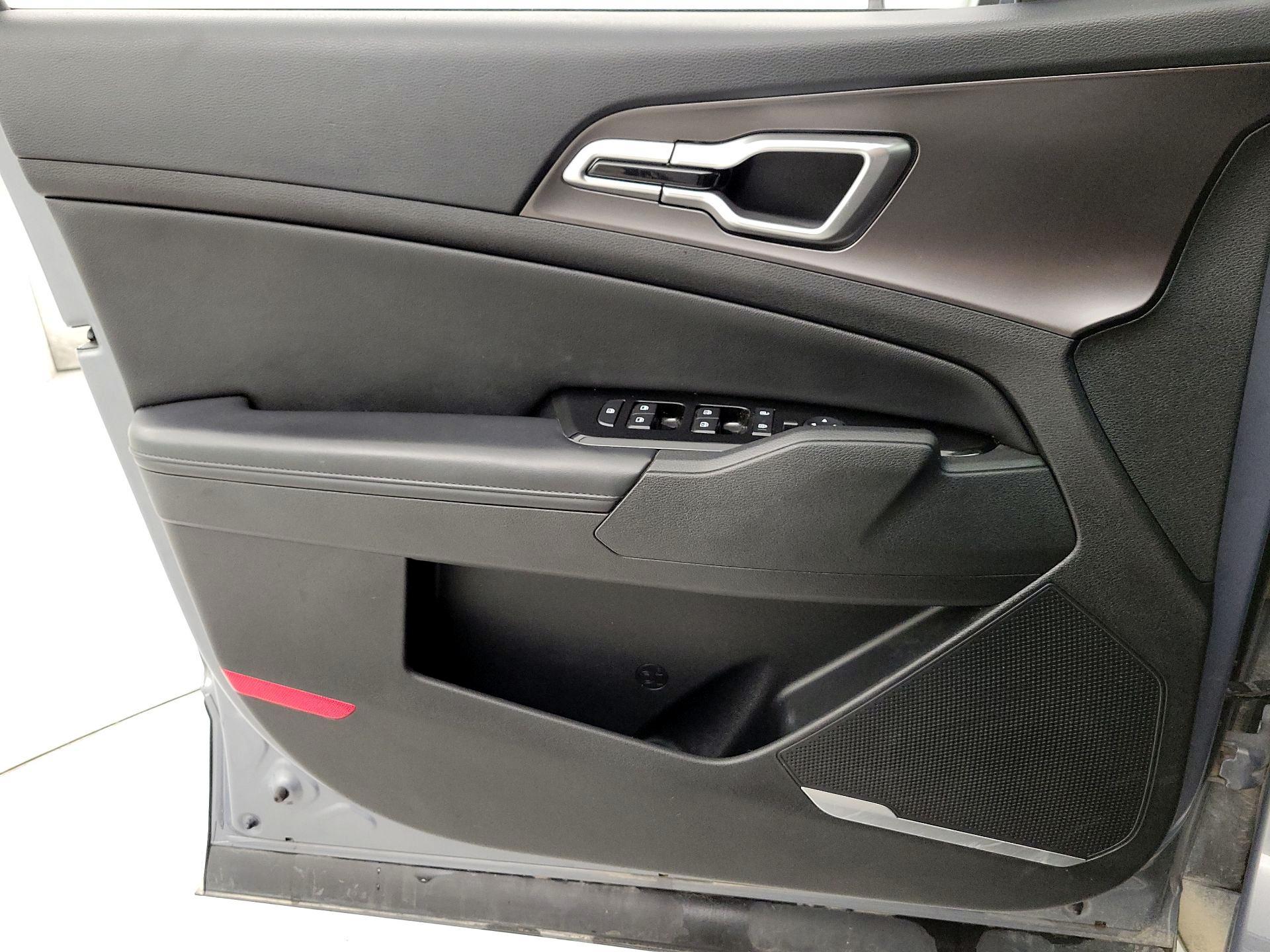 Thumbnail: 2024 Kia Sportage - 12