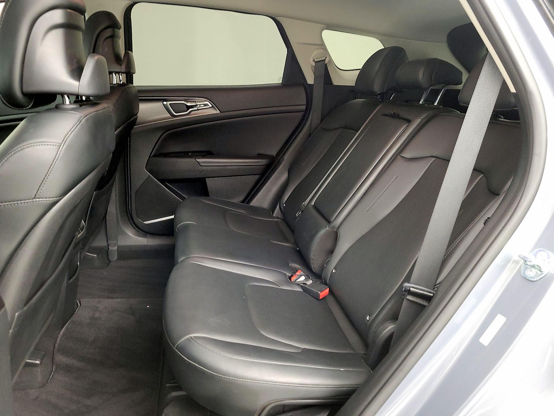 Thumbnail: 2024 Kia Sportage - 19