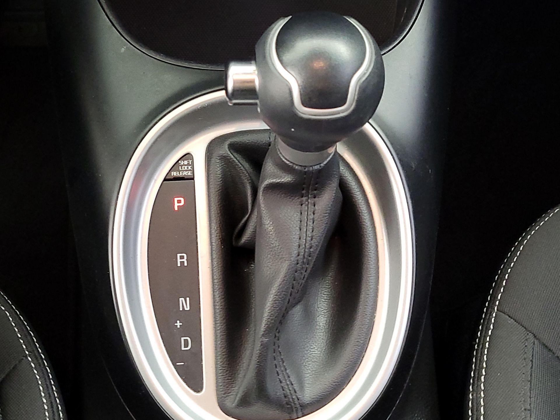 Thumbnail: 2014 Kia Soul - 16