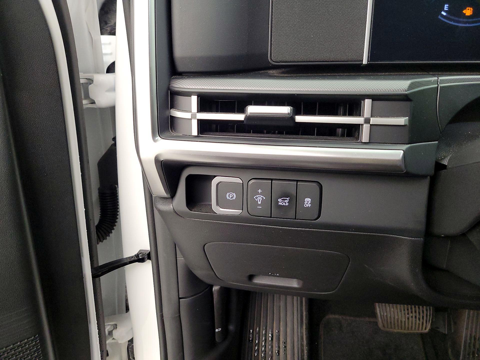 Thumbnail: 2024 Hyundai Santa Fe - 13