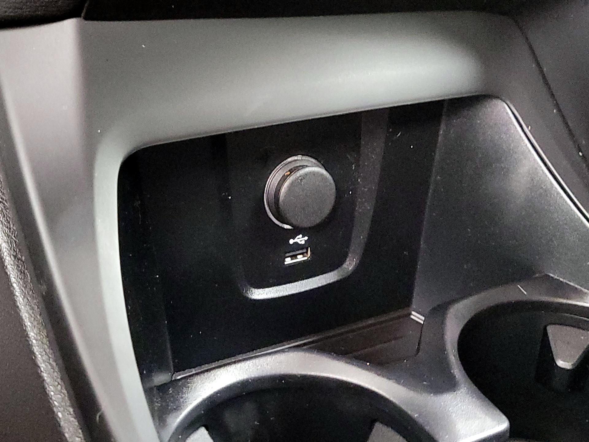 Thumbnail: 2022 BMW X1 - 18