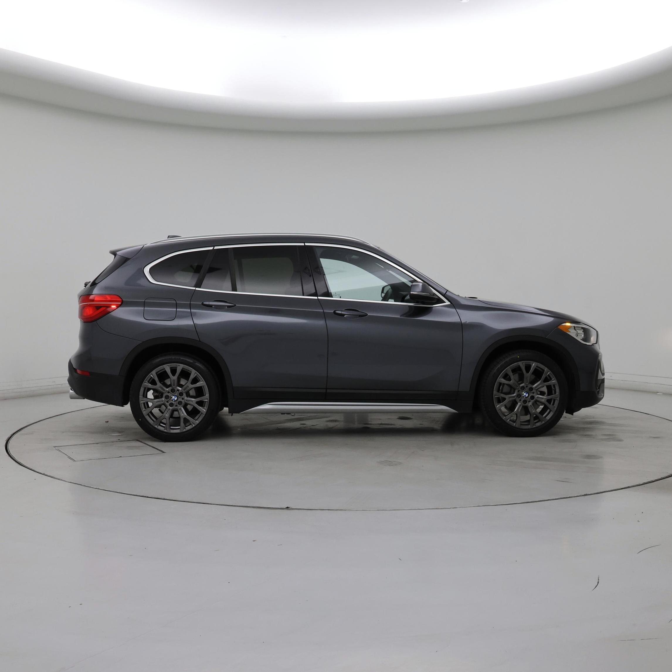 Thumbnail: 2022 BMW X1 - 7