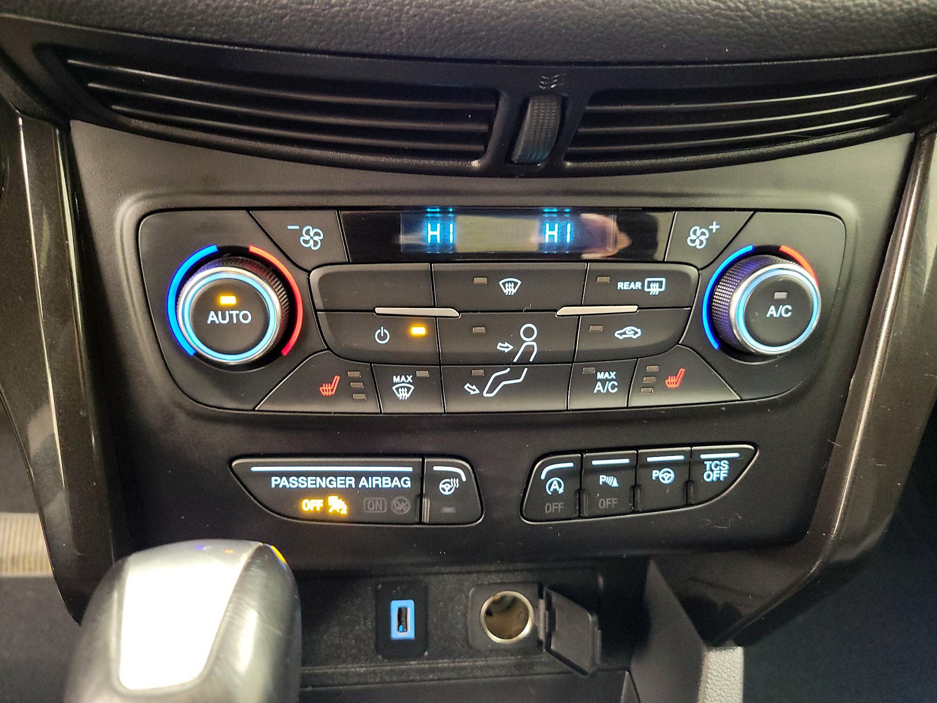 Thumbnail: 2017 Ford Escape - 17