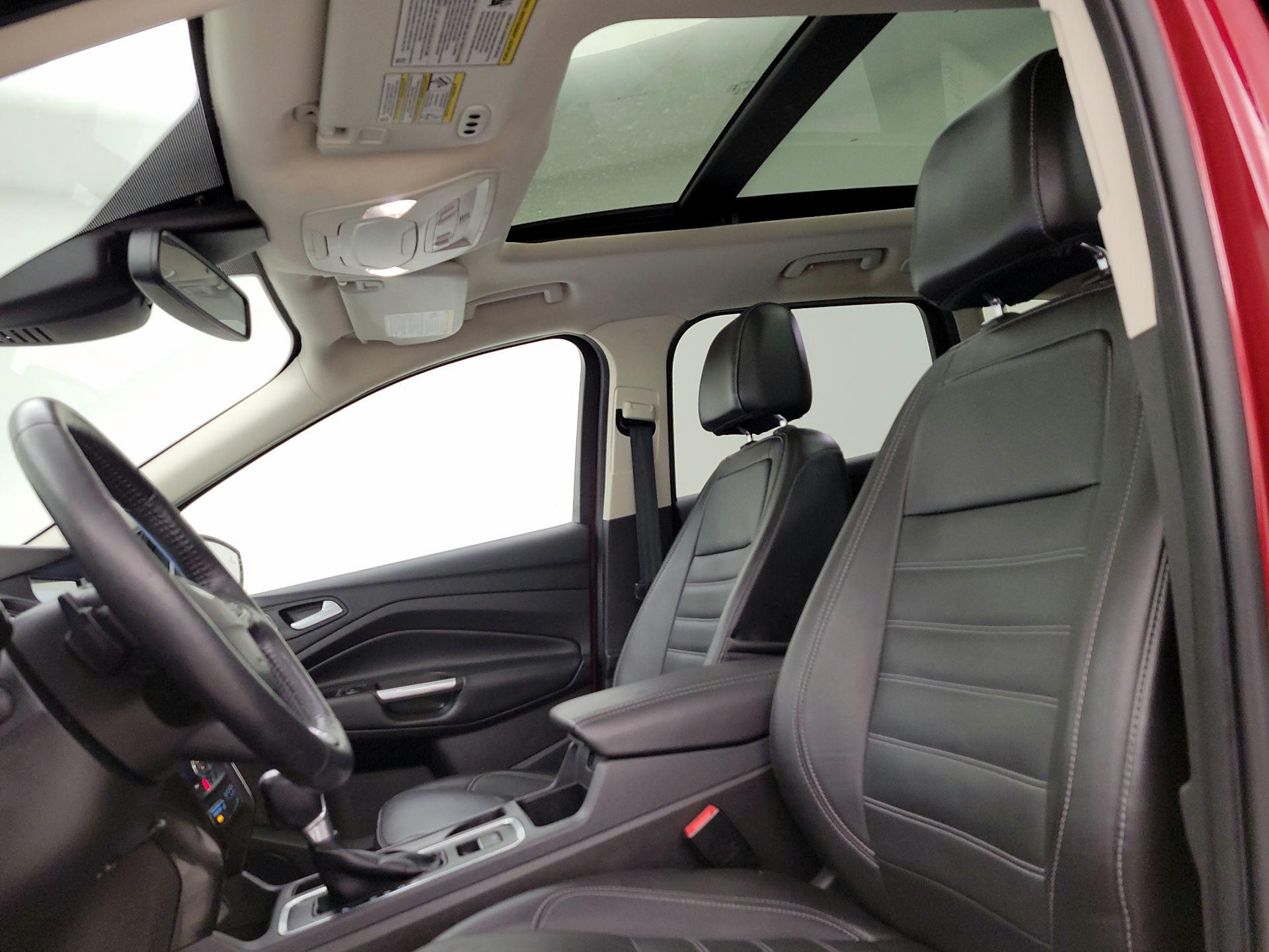 Thumbnail: 2017 Ford Escape - 20