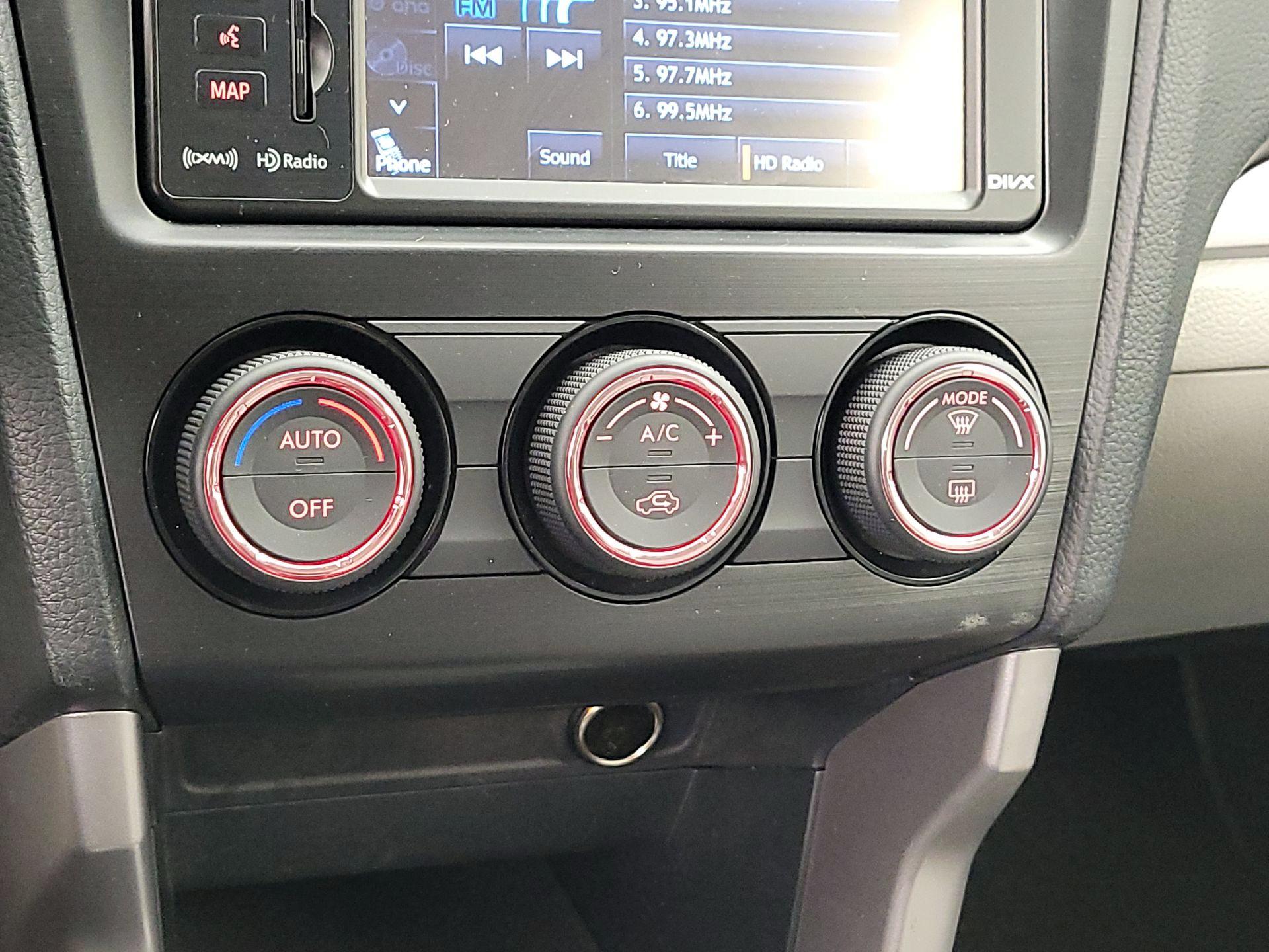 Thumbnail: 2015 Subaru Forester - 16