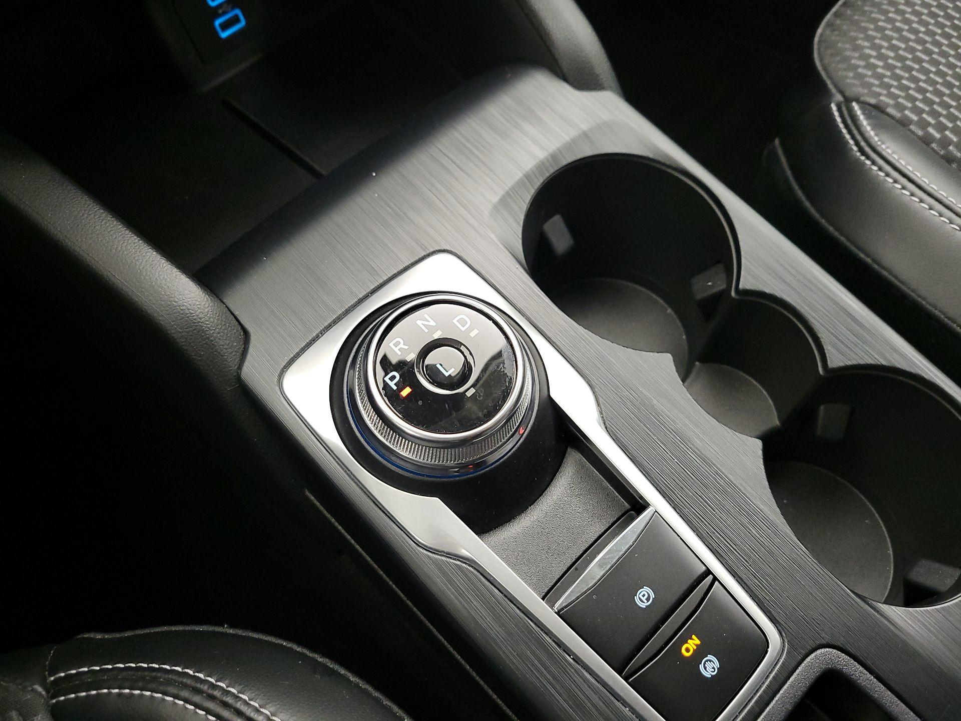 Thumbnail: 2023 Ford Escape - 17