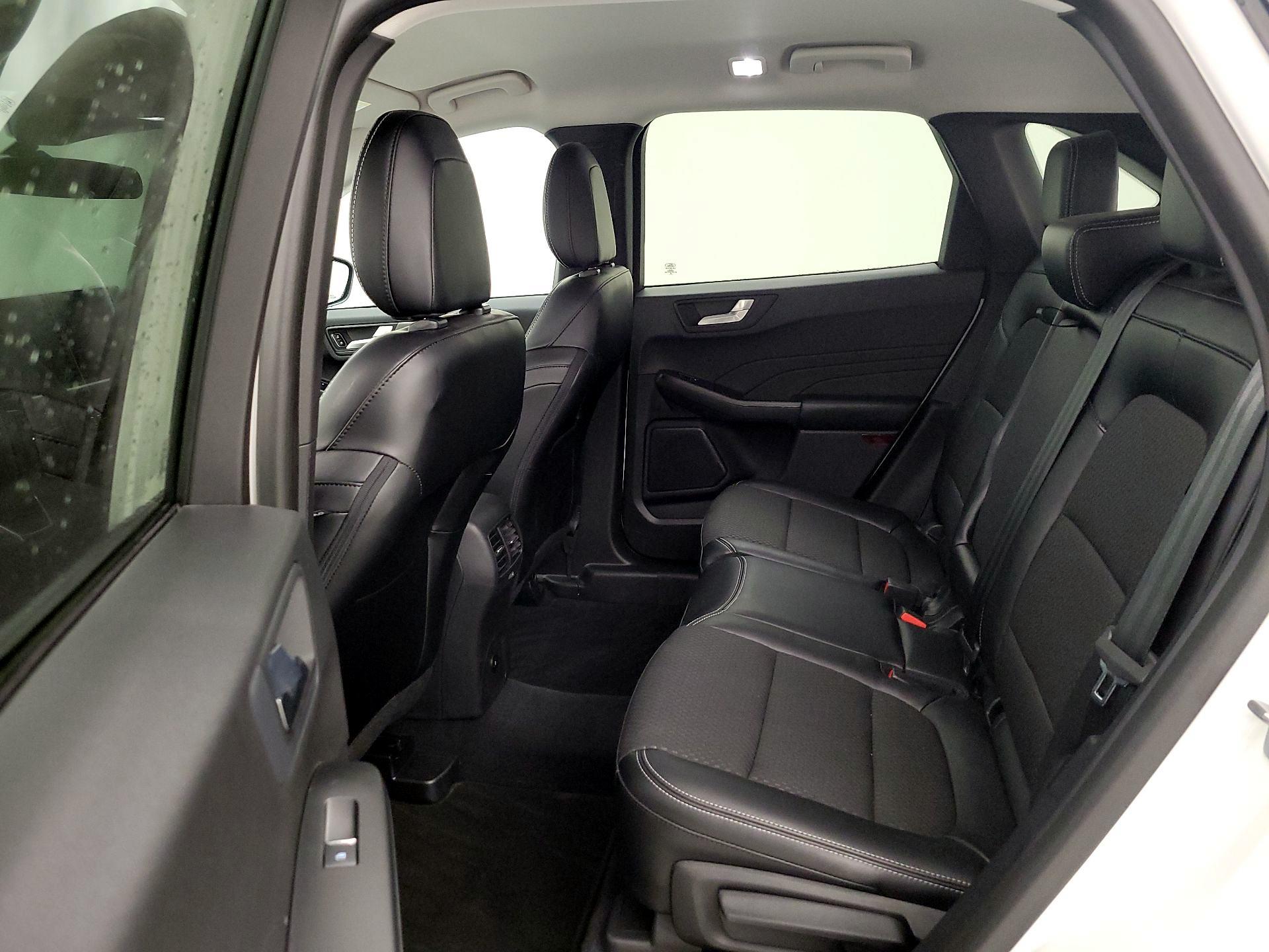 Thumbnail: 2023 Ford Escape - 18