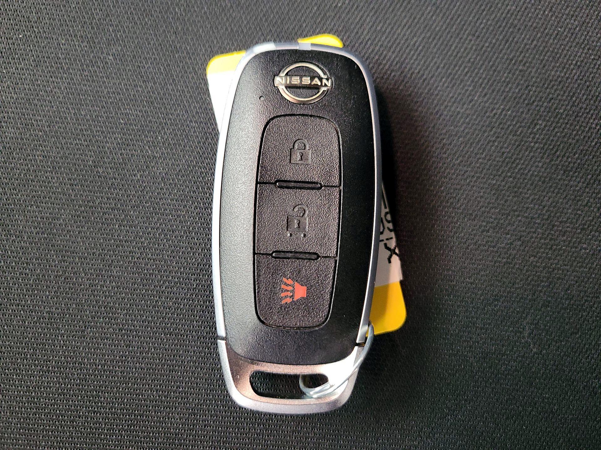 Thumbnail: 2023 Nissan Rogue - 20