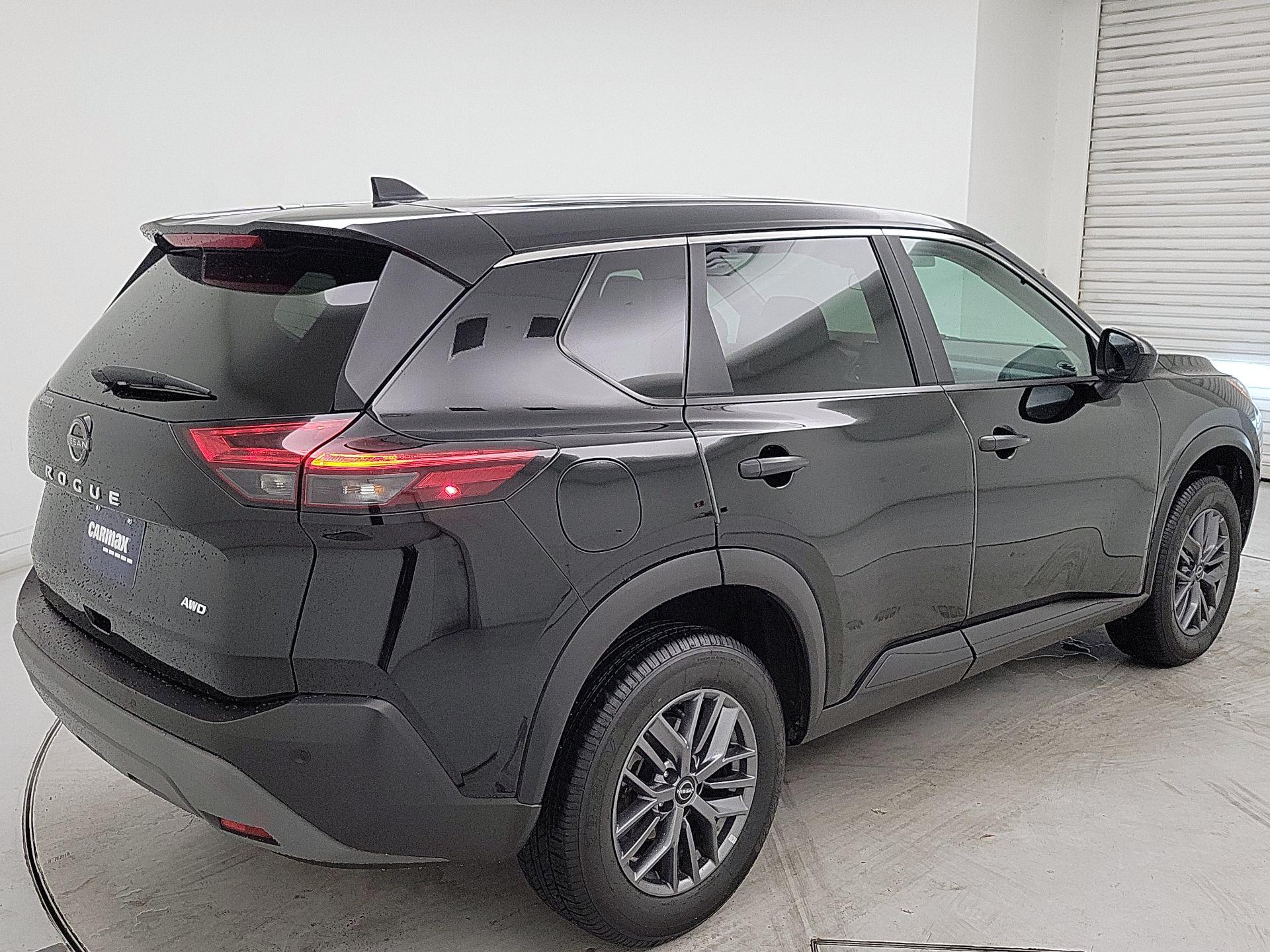 Thumbnail: 2023 Nissan Rogue - 5