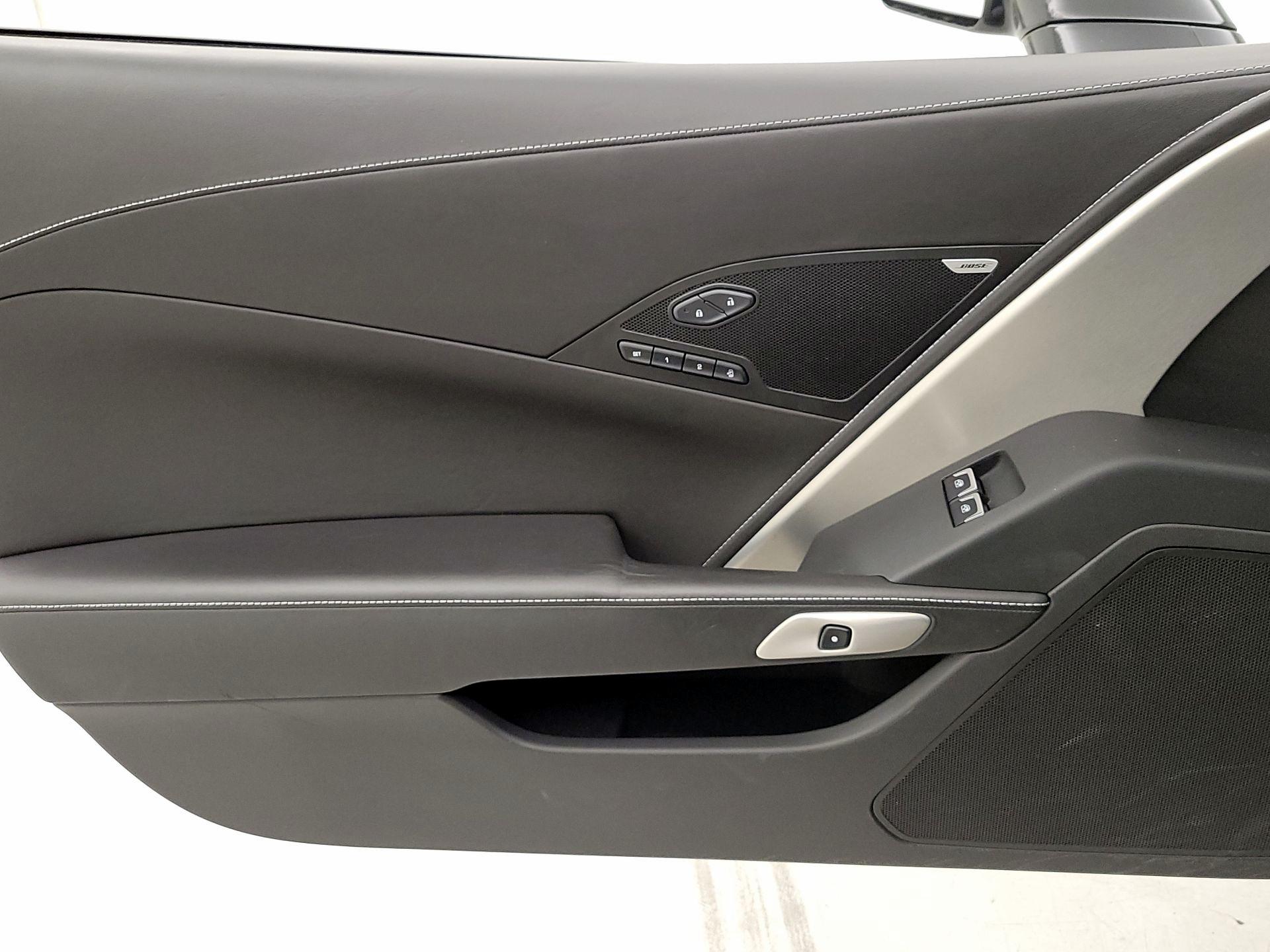 Thumbnail: 2015 Chevrolet Corvette - 12