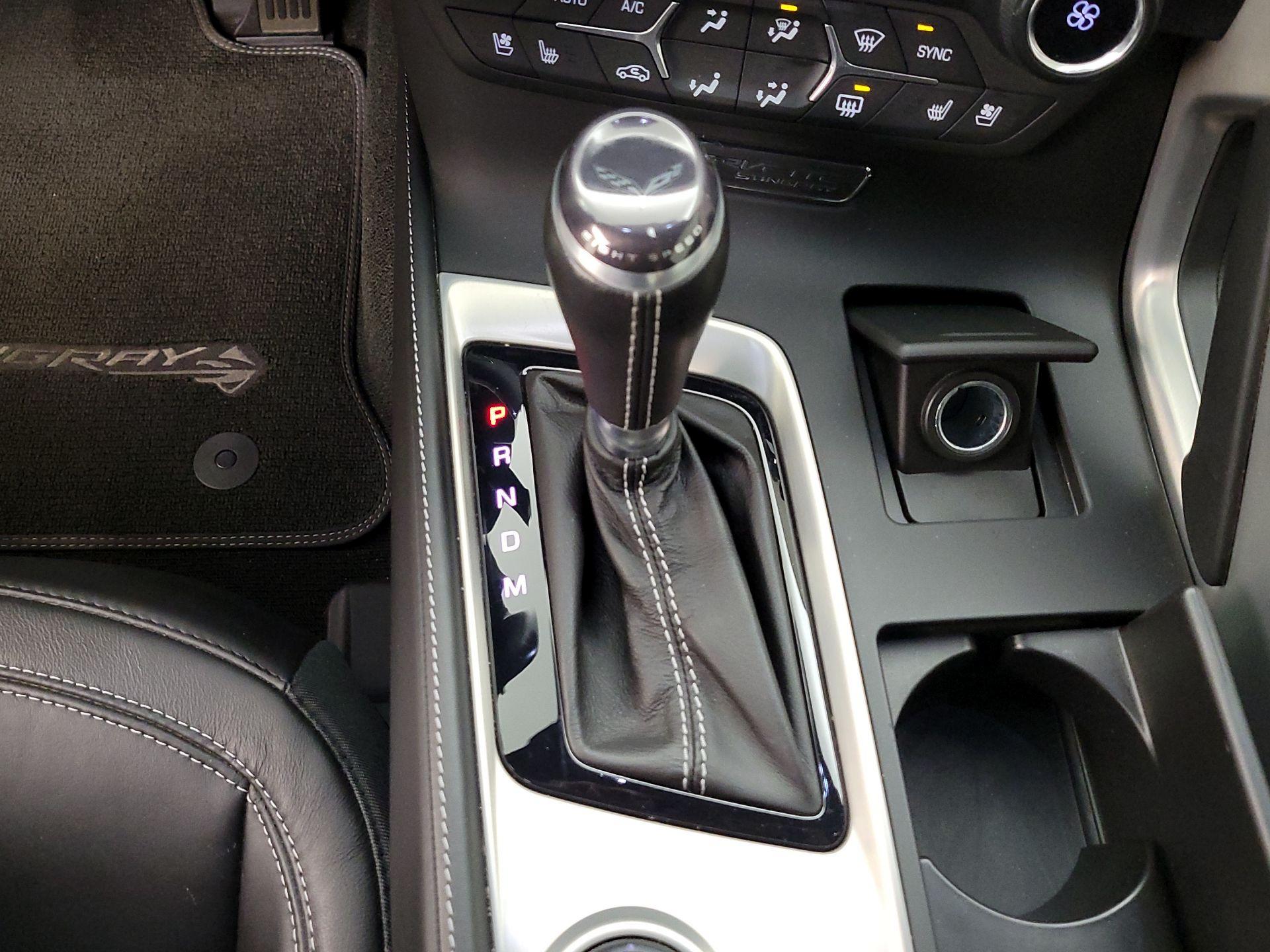 Thumbnail: 2015 Chevrolet Corvette - 17