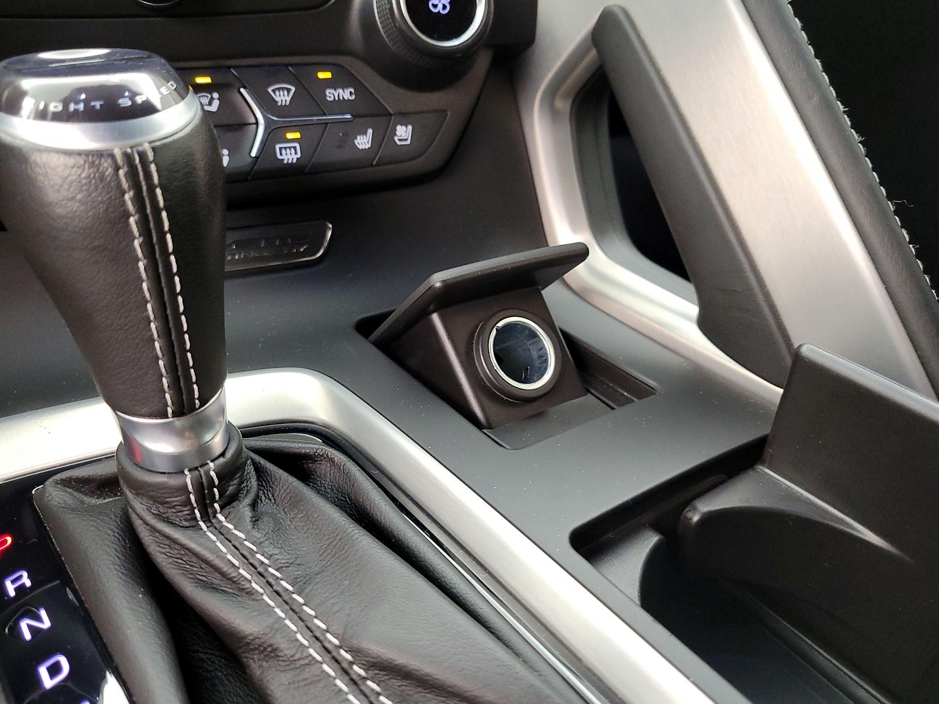 Thumbnail: 2015 Chevrolet Corvette - 18