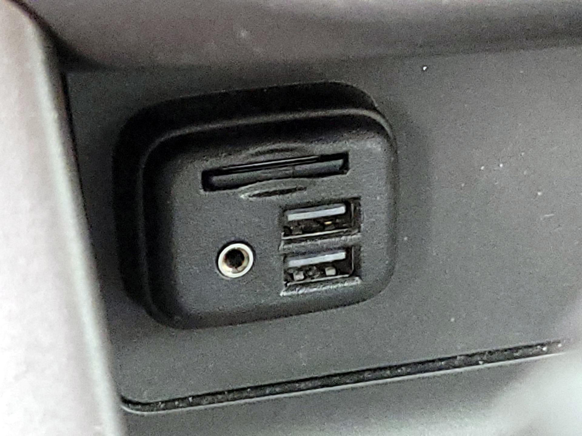 Thumbnail: 2021 Chevrolet Colorado - 18