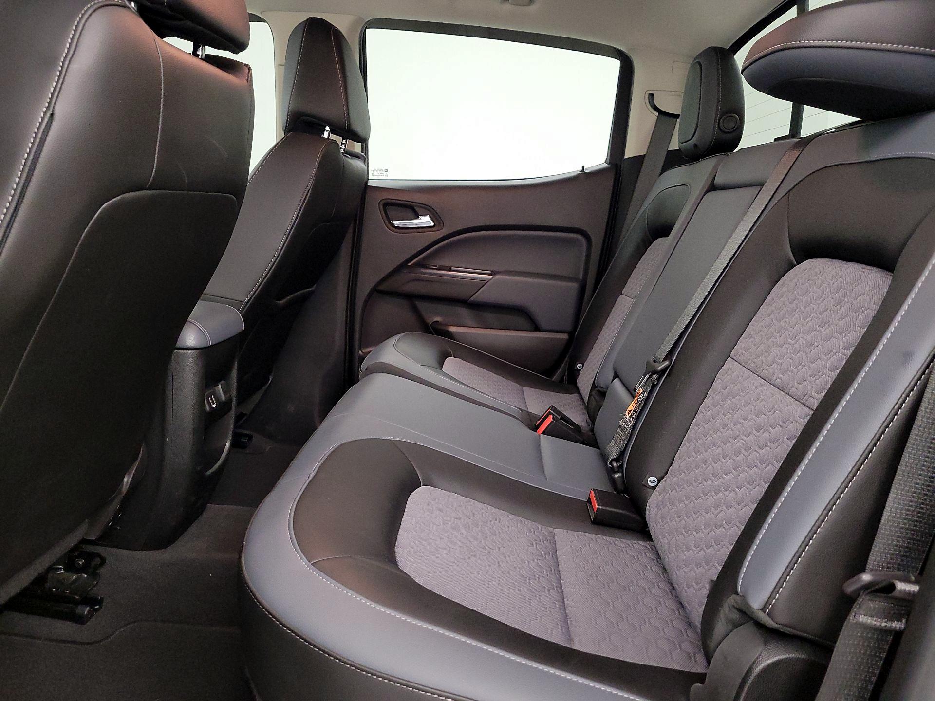 Thumbnail: 2021 Chevrolet Colorado - 19