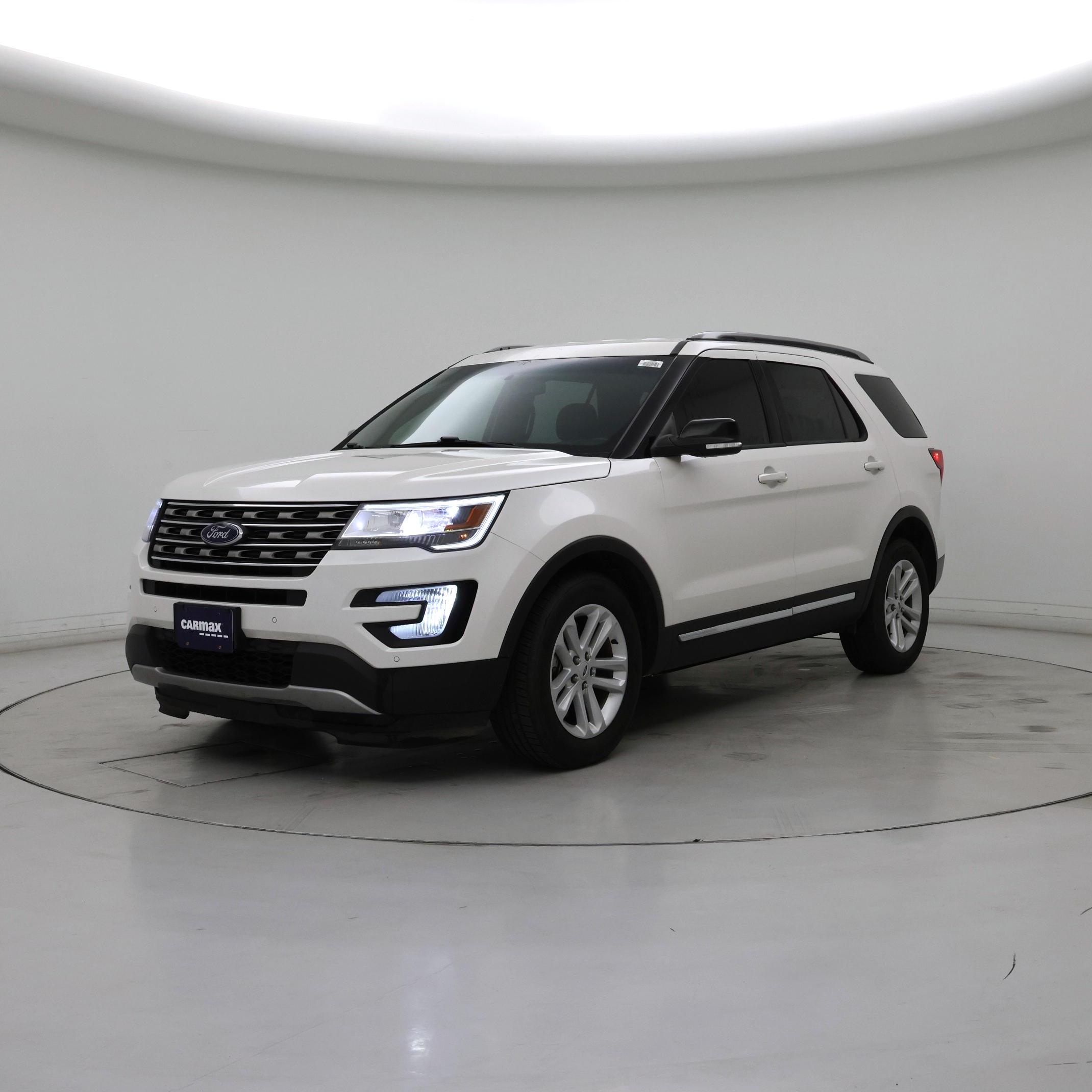 Thumbnail: 2016 Ford Explorer - 4