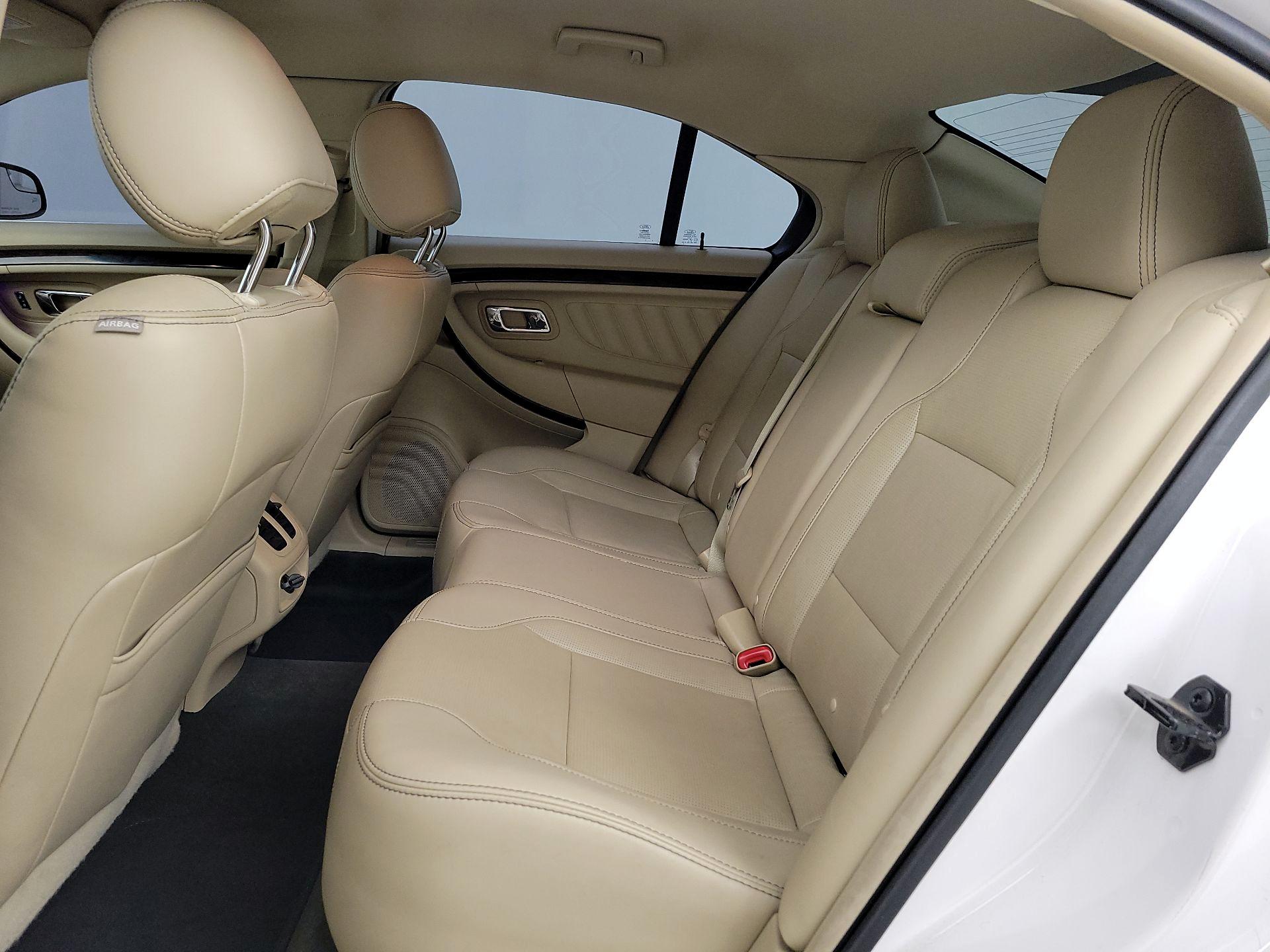 Thumbnail: 2014 Ford Taurus - 18